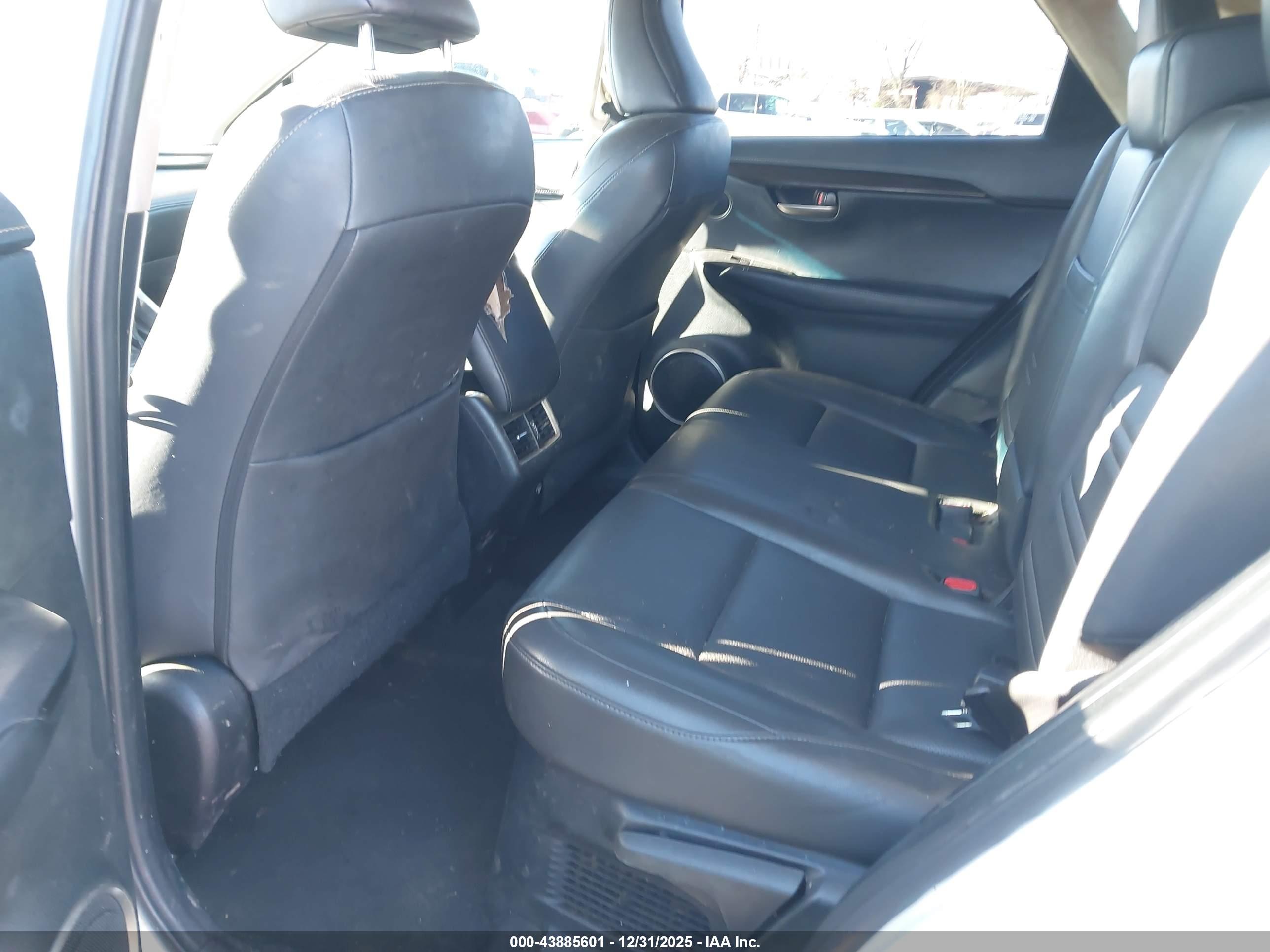 LEXUS NX image 8