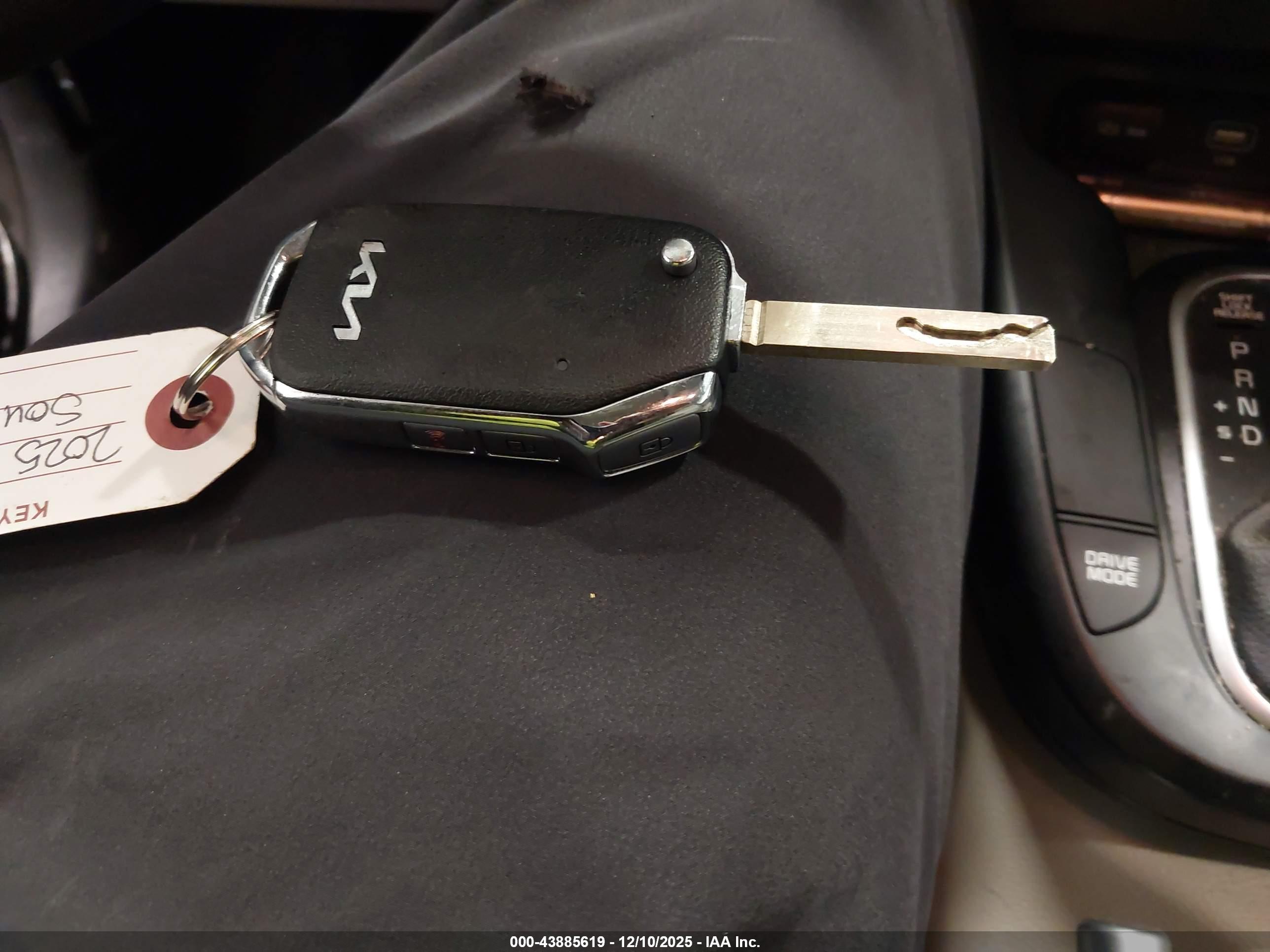KIA SOUL image 11