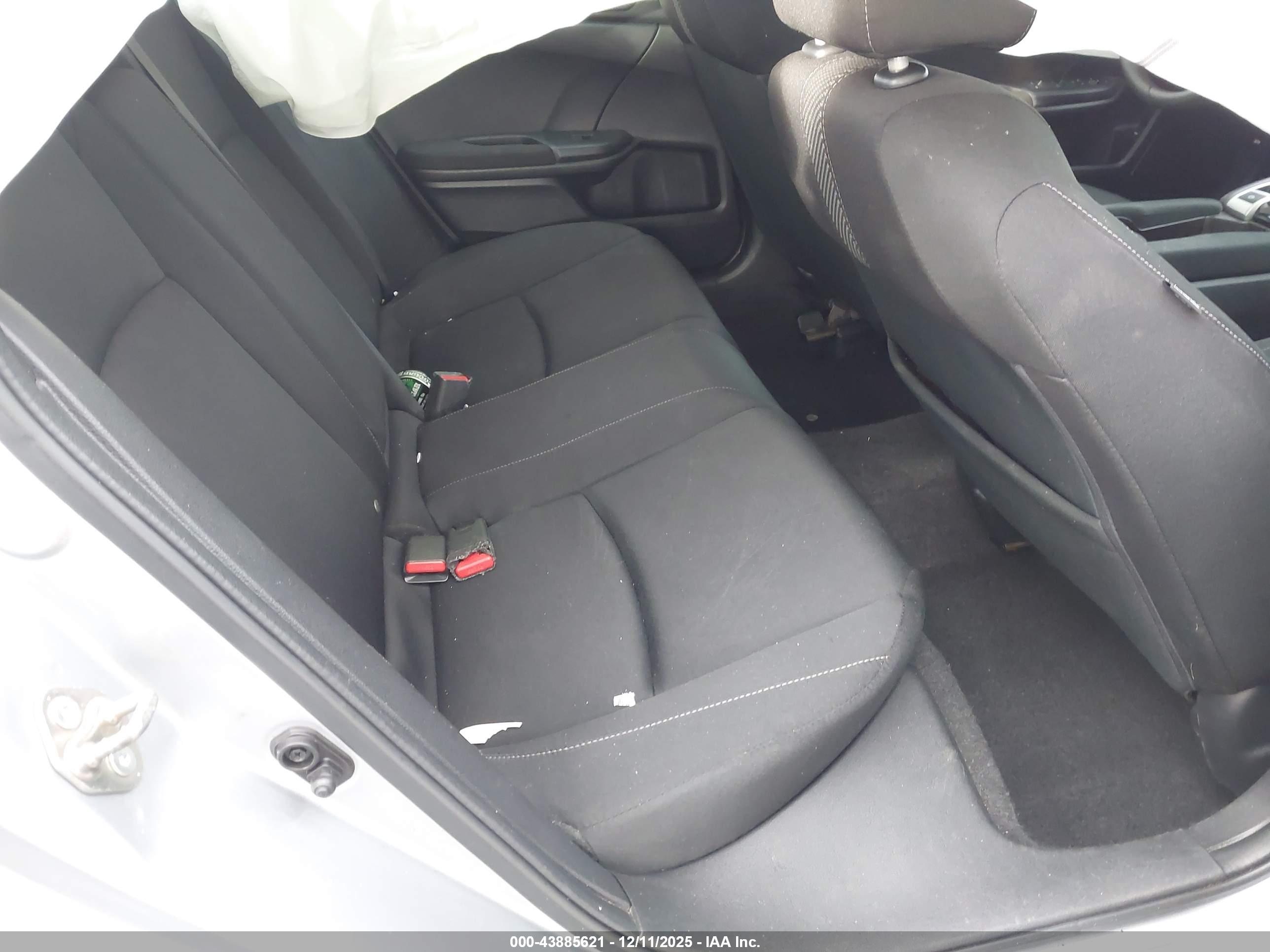 HONDA CIVIC image 8