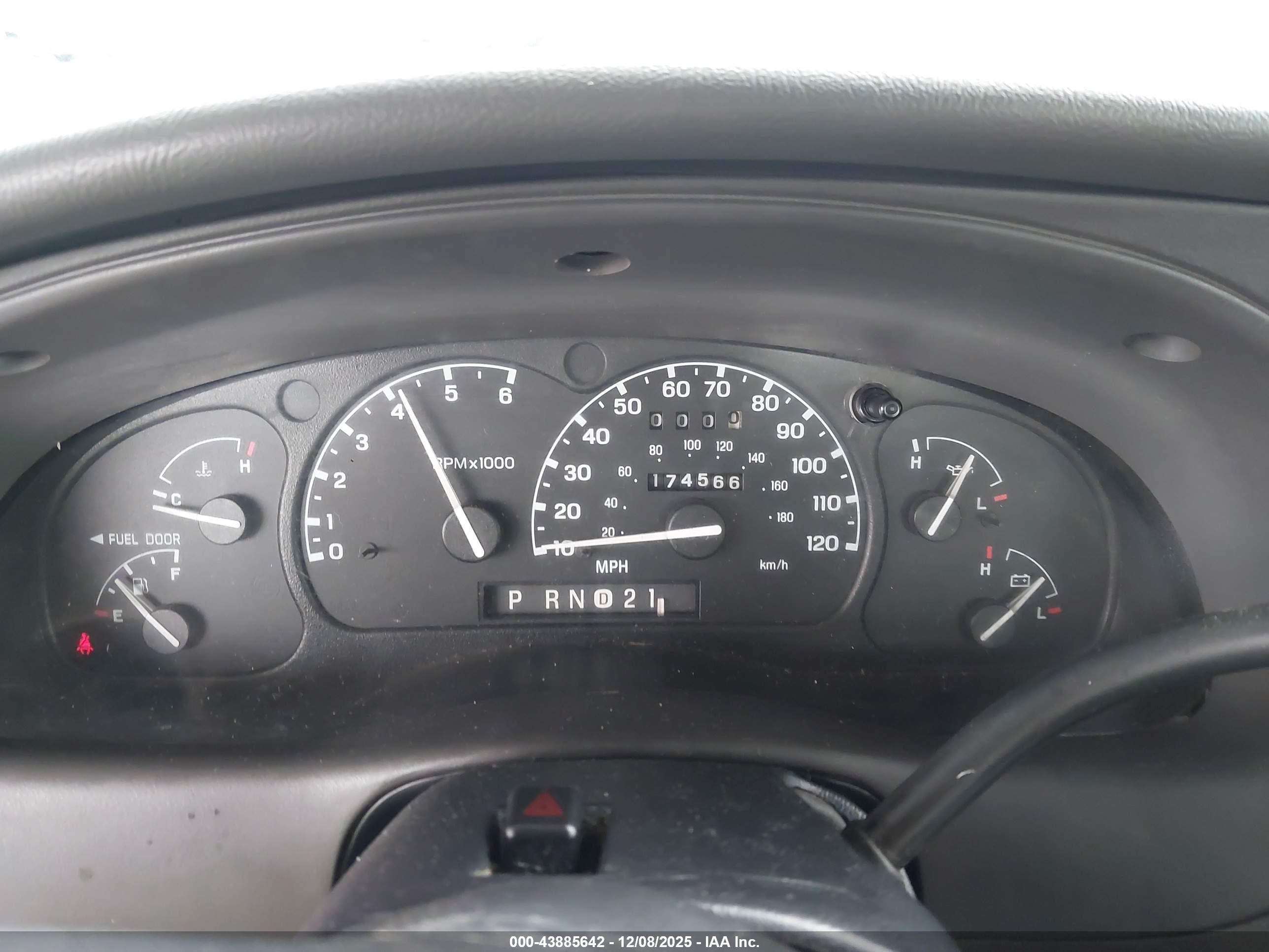 FORD RANGER image 7