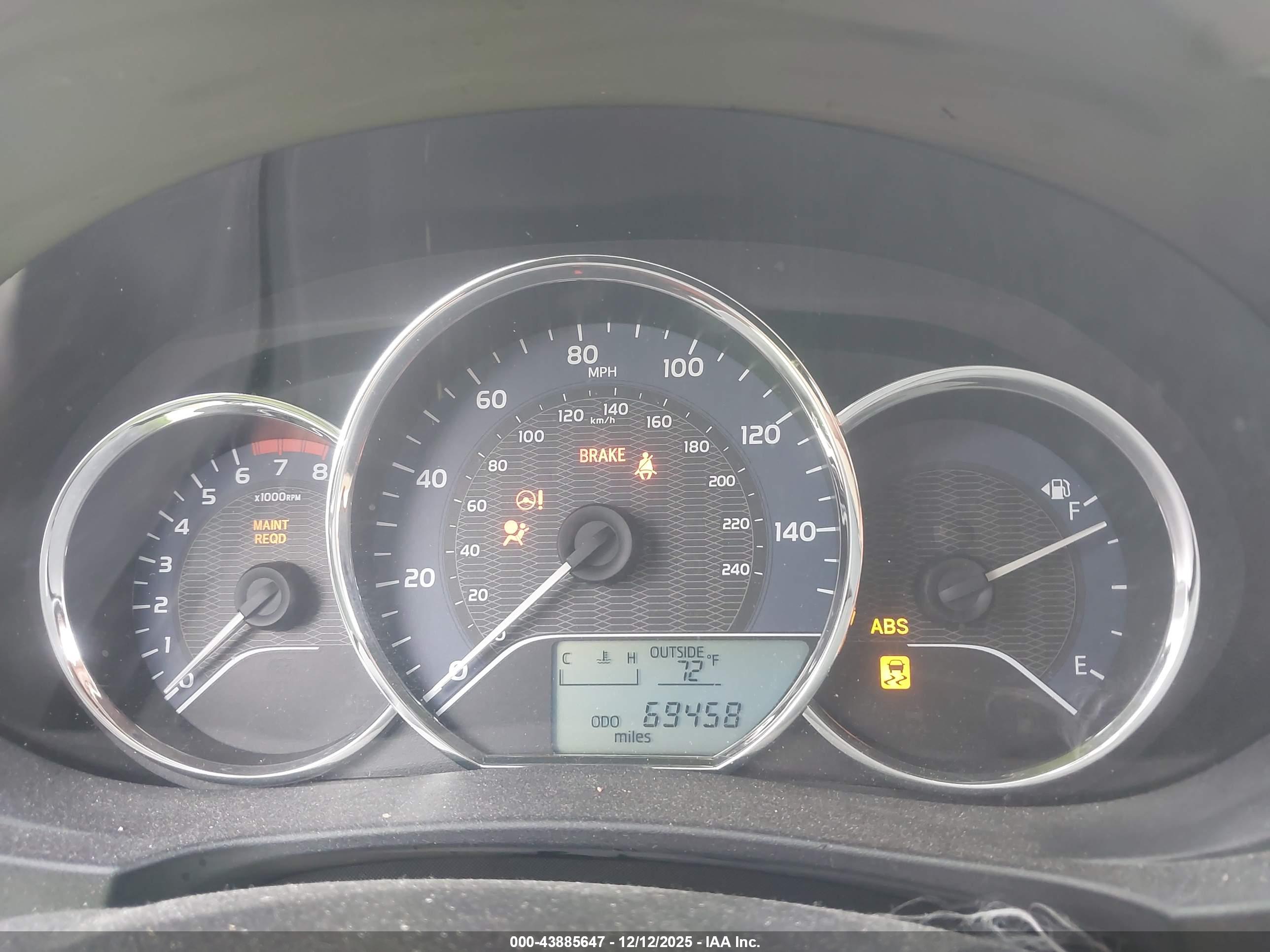 TOYOTA COROLLA image 7