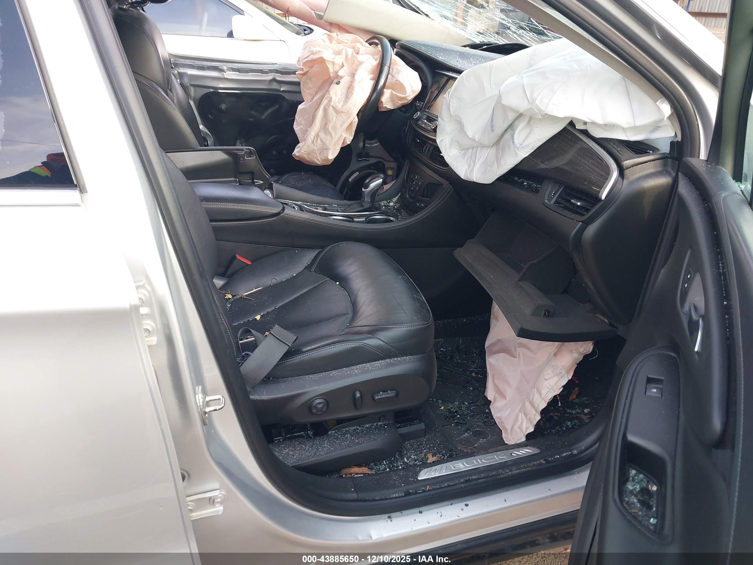 BUICK ENVISION image 5