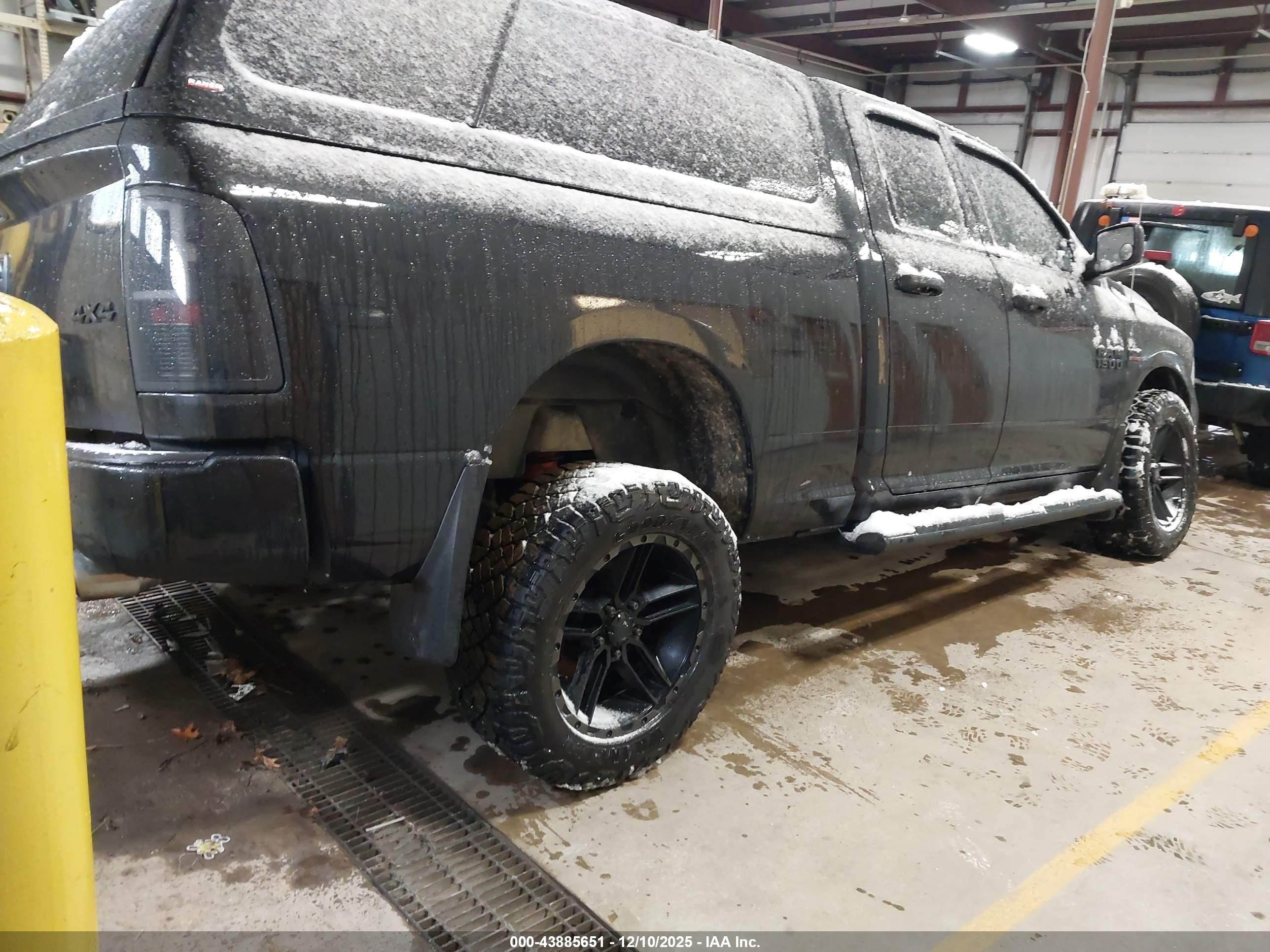 RAM 1500 image 4