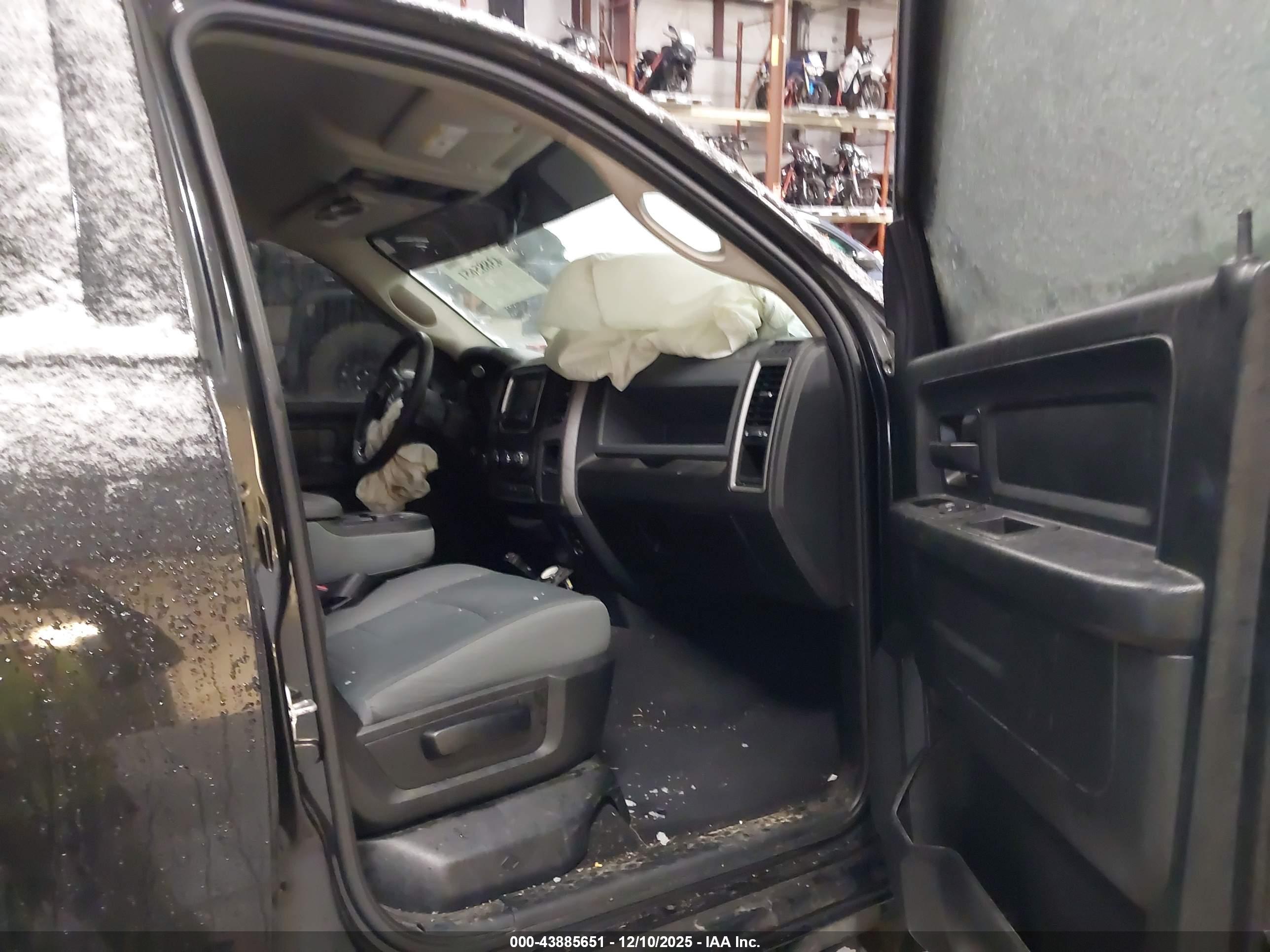 RAM 1500 image 5