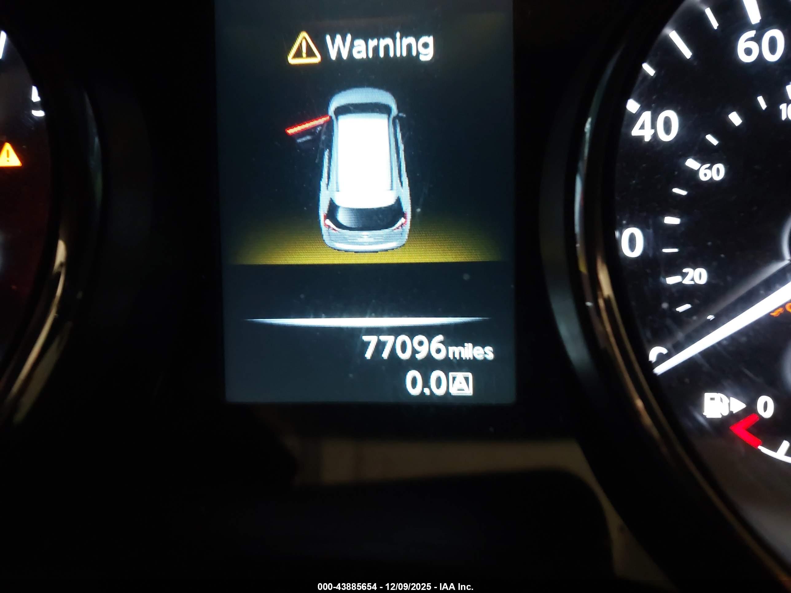 NISSAN ROGUE image 7