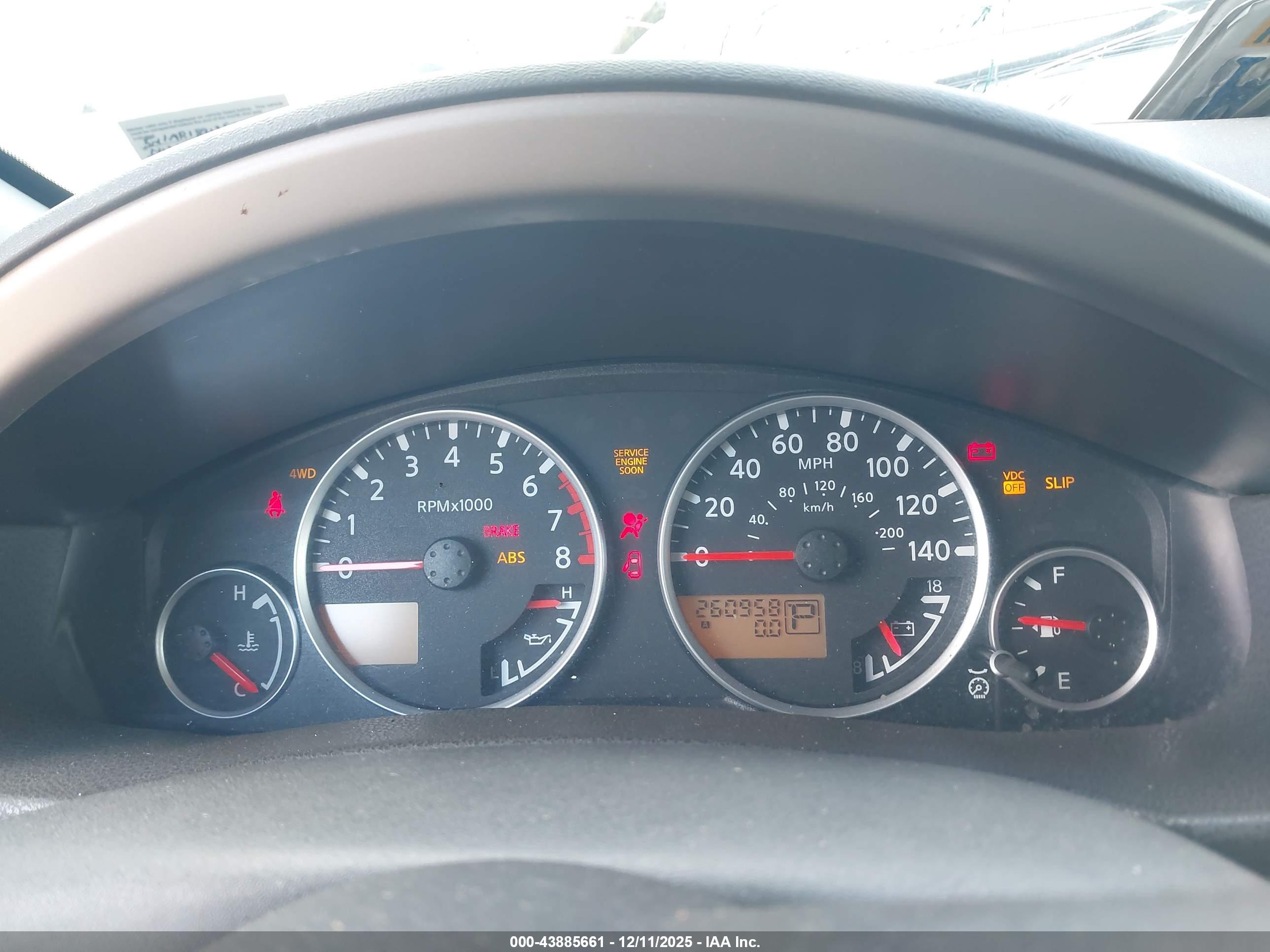 NISSAN PATHFINDER image 7