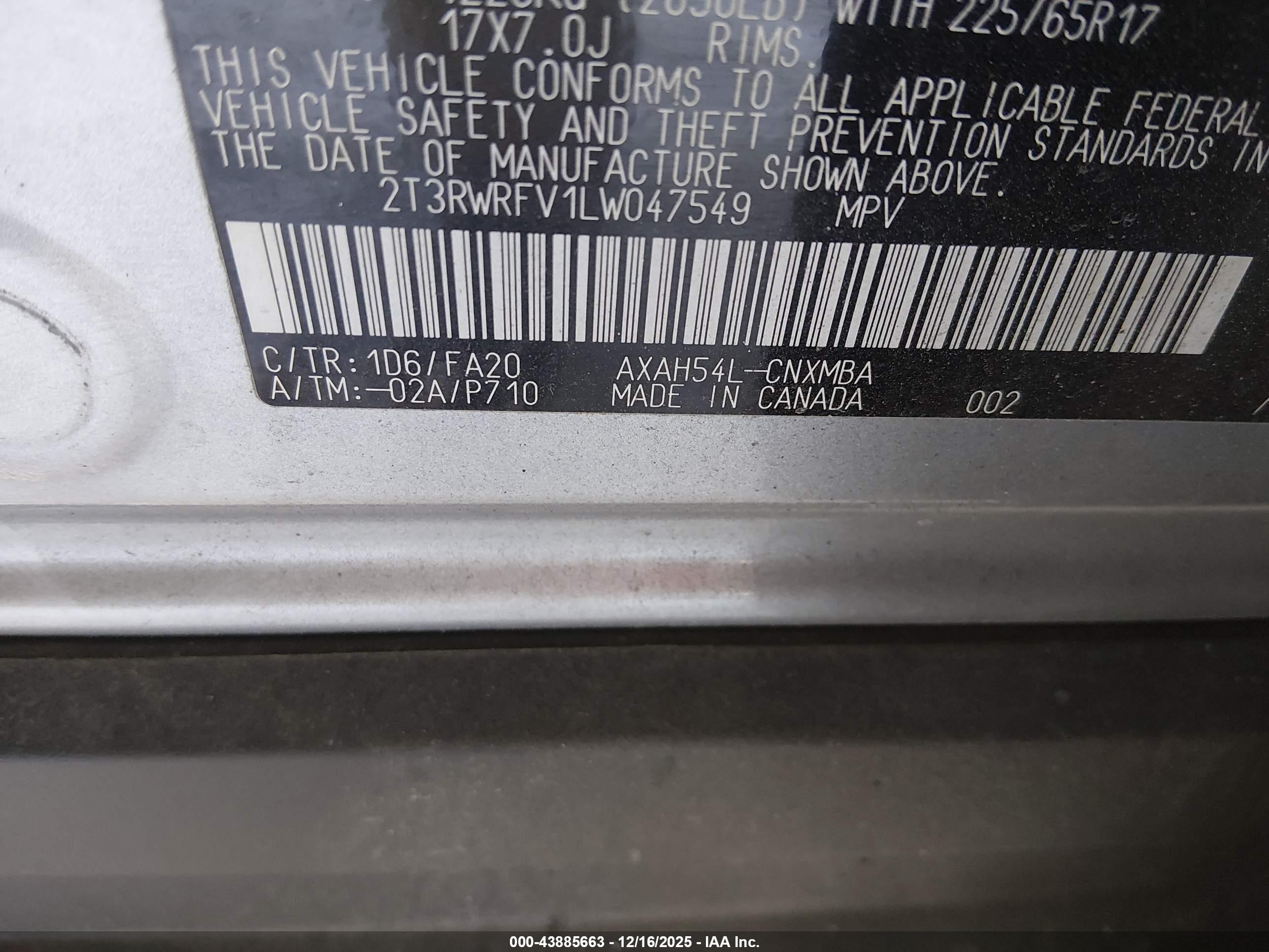 TOYOTA RAV4 image 9