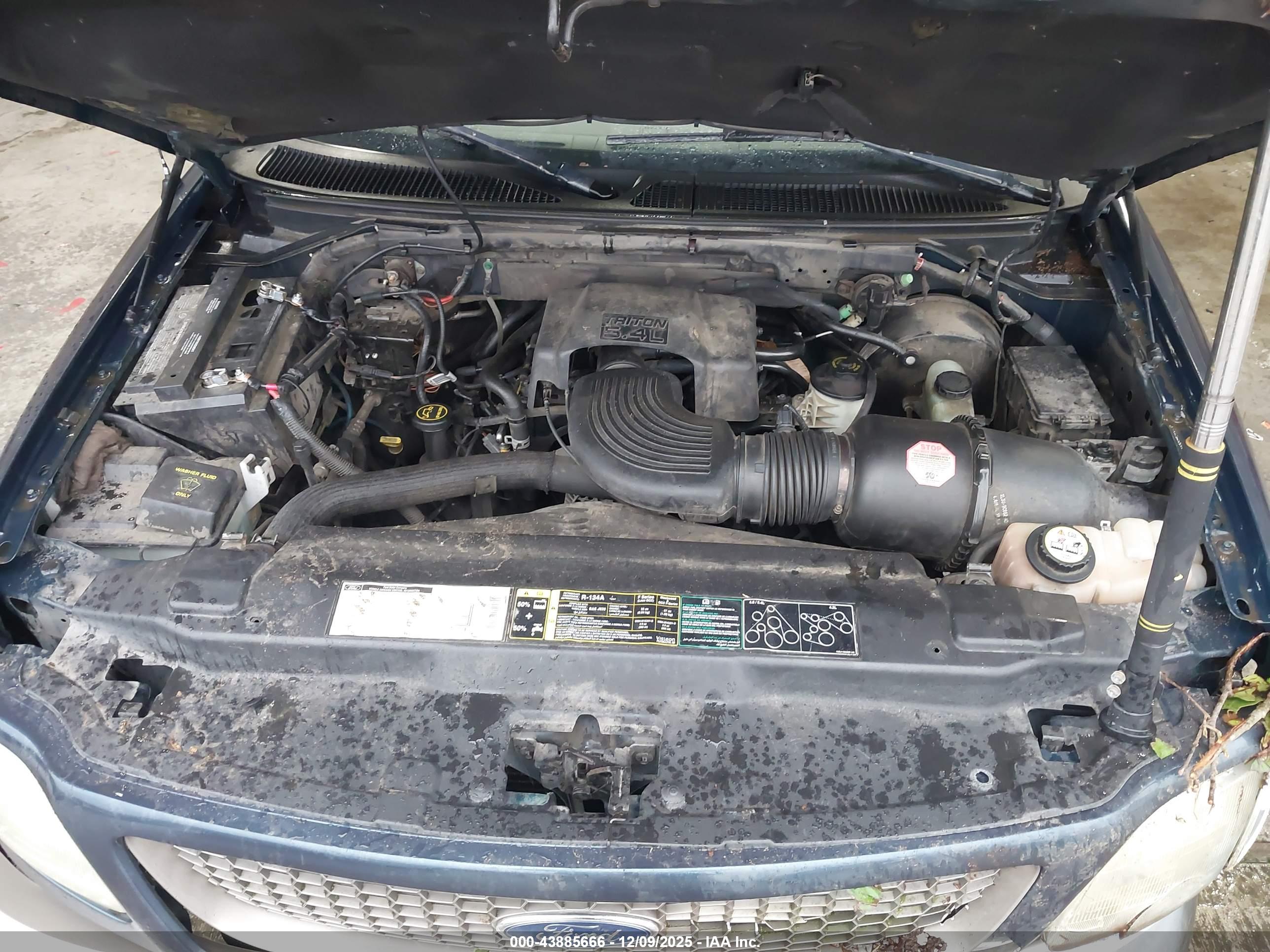 FORD F-150 image 10