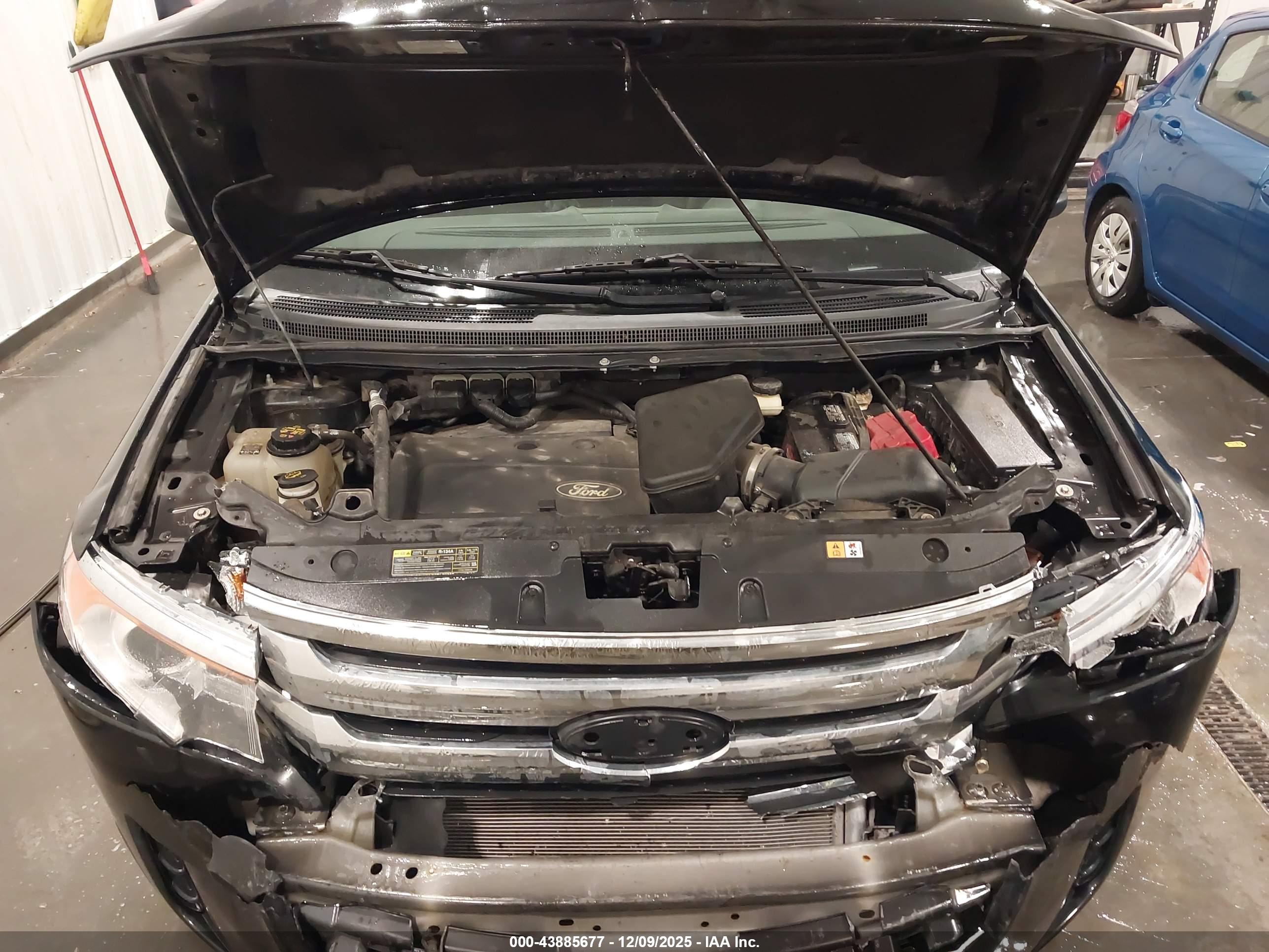 FORD EDGE image 10