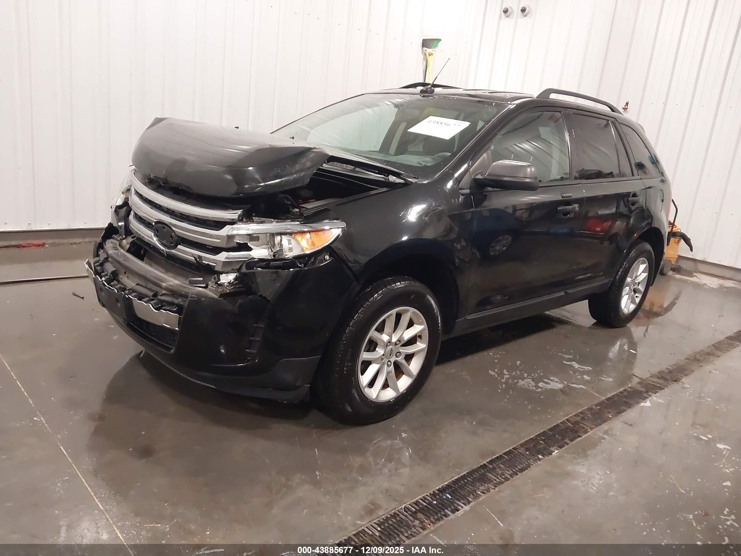 FORD EDGE image 2