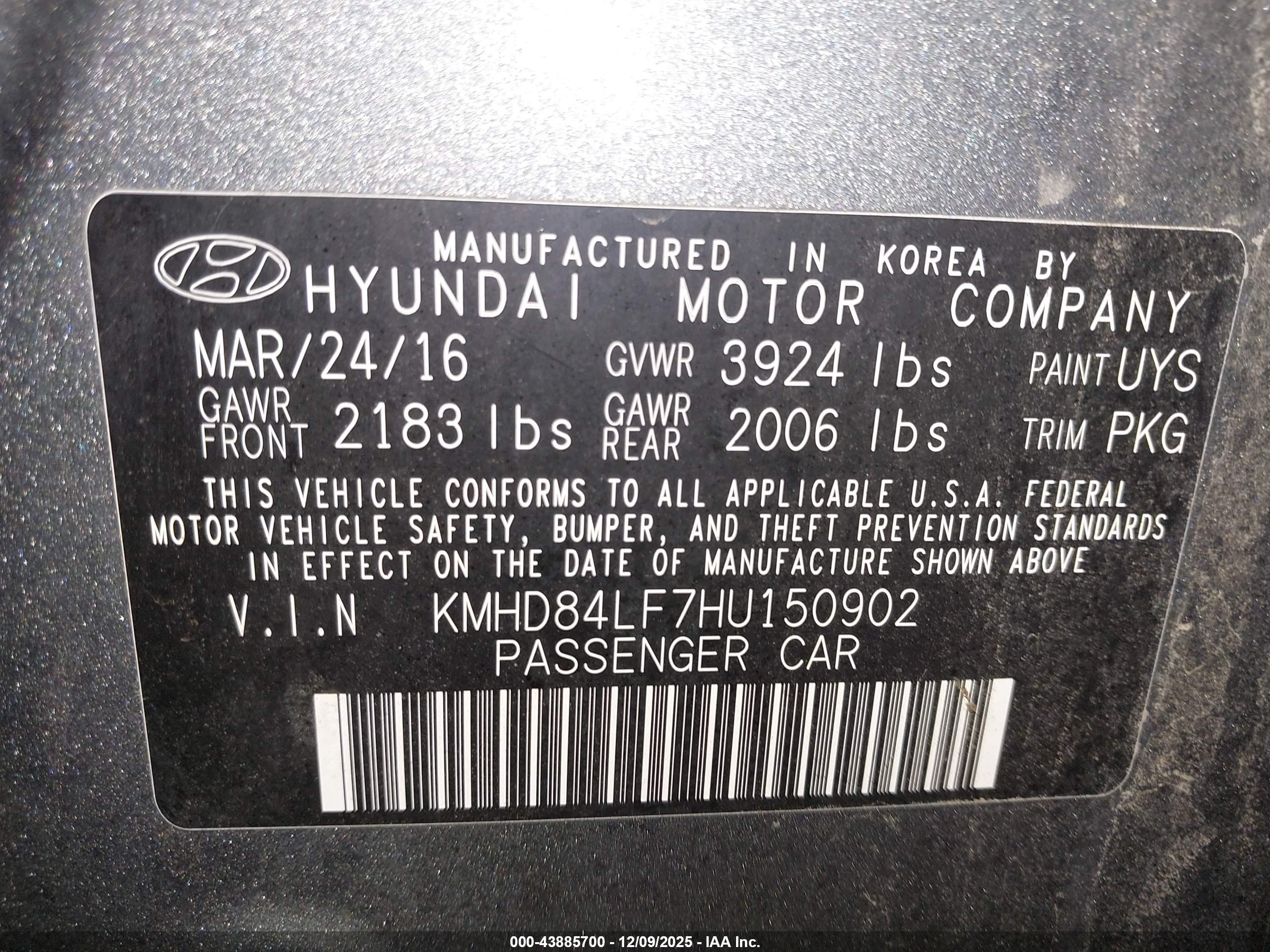 HYUNDAI ELANTRA image 9