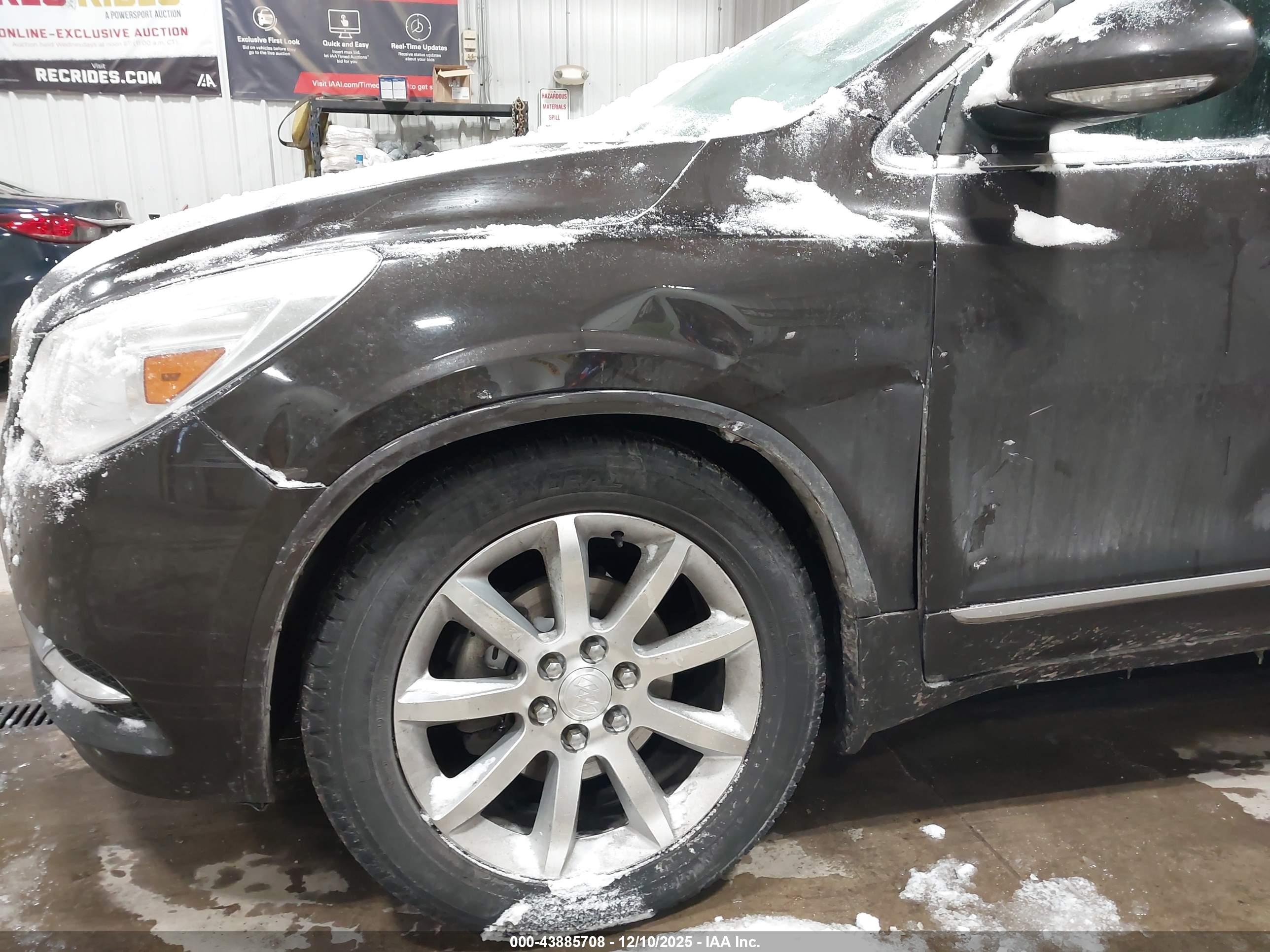 BUICK ENCLAVE image 6