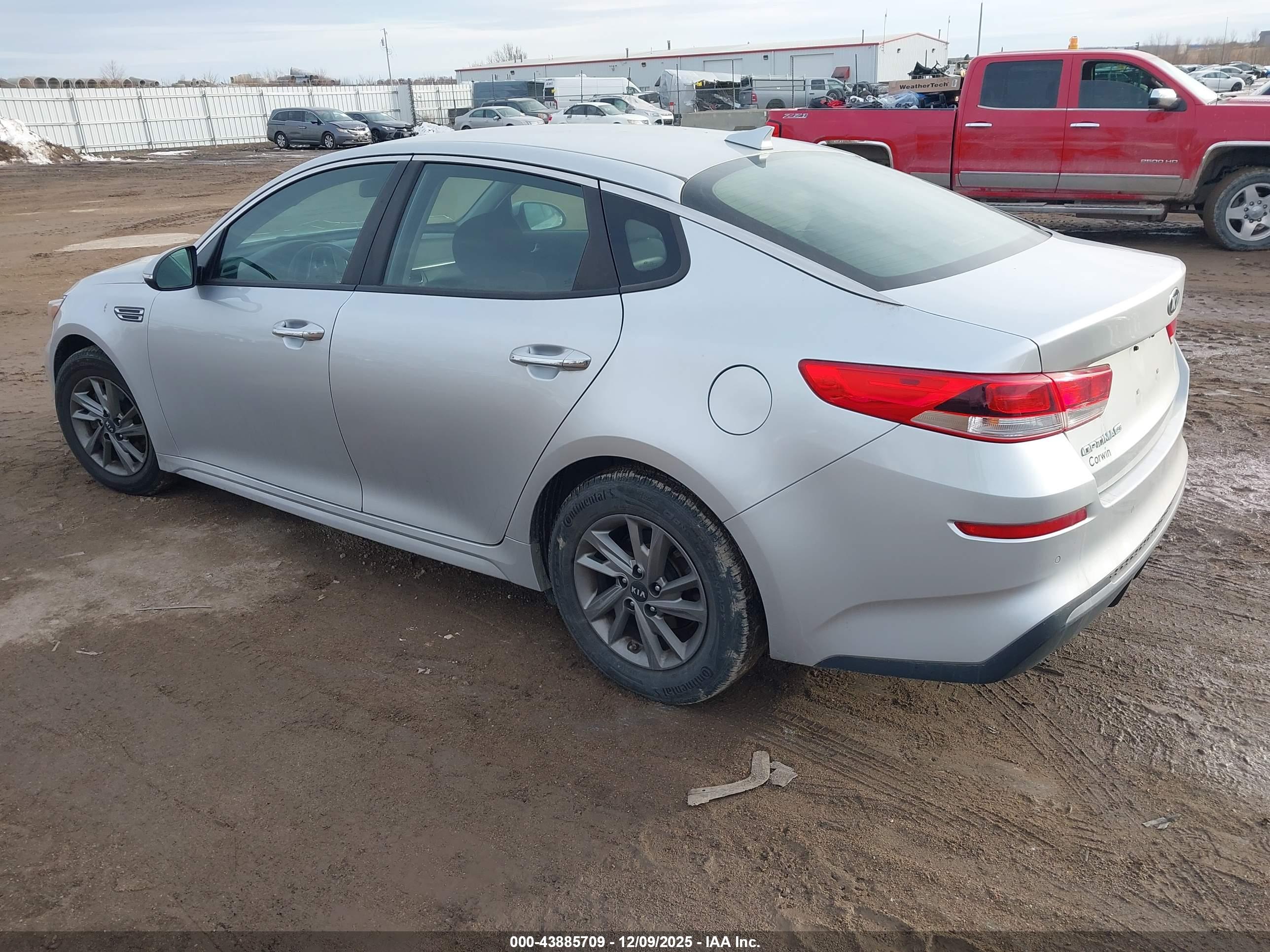 KIA OPTIMA image 3