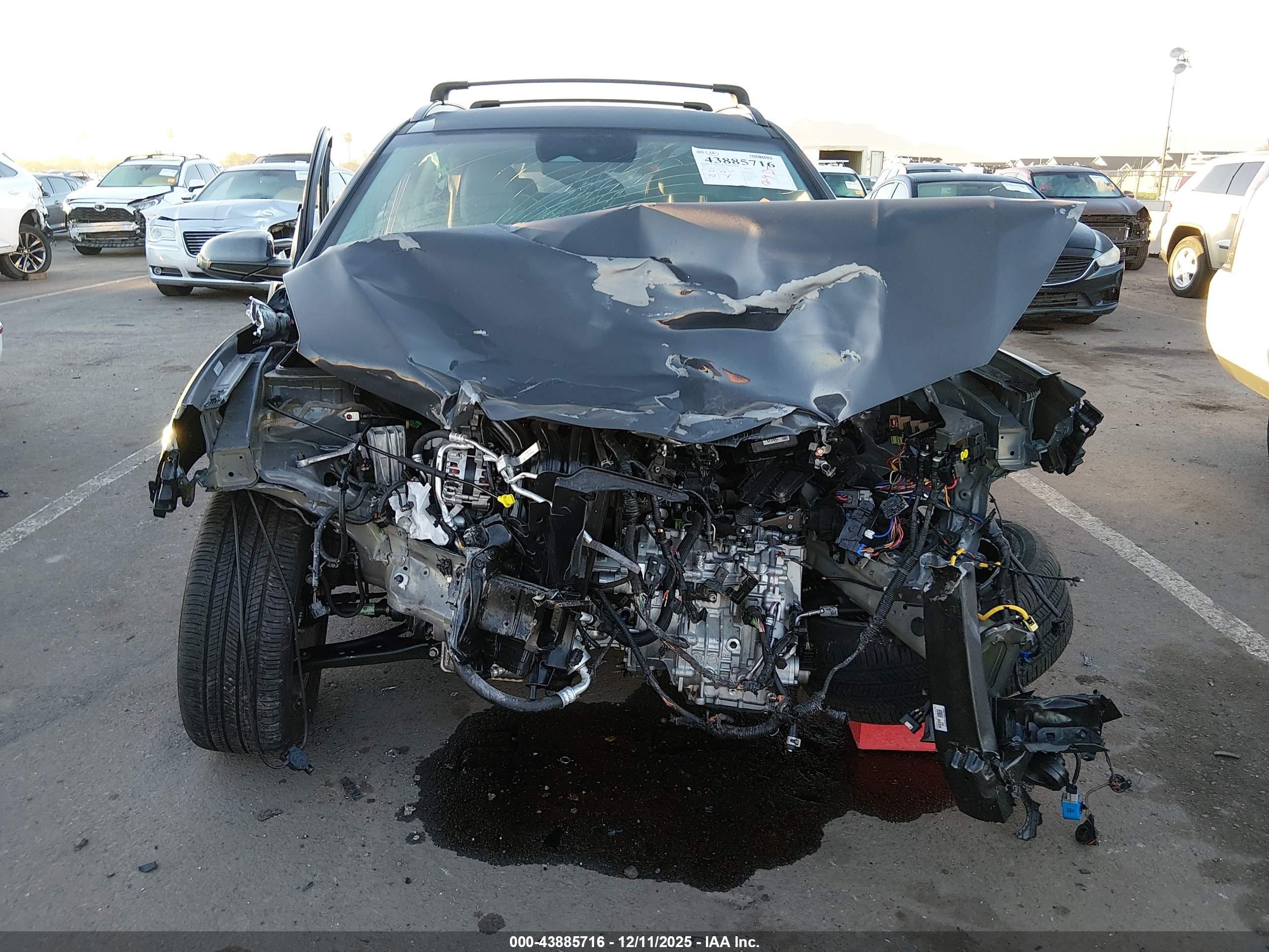 HYUNDAI KONA image 6