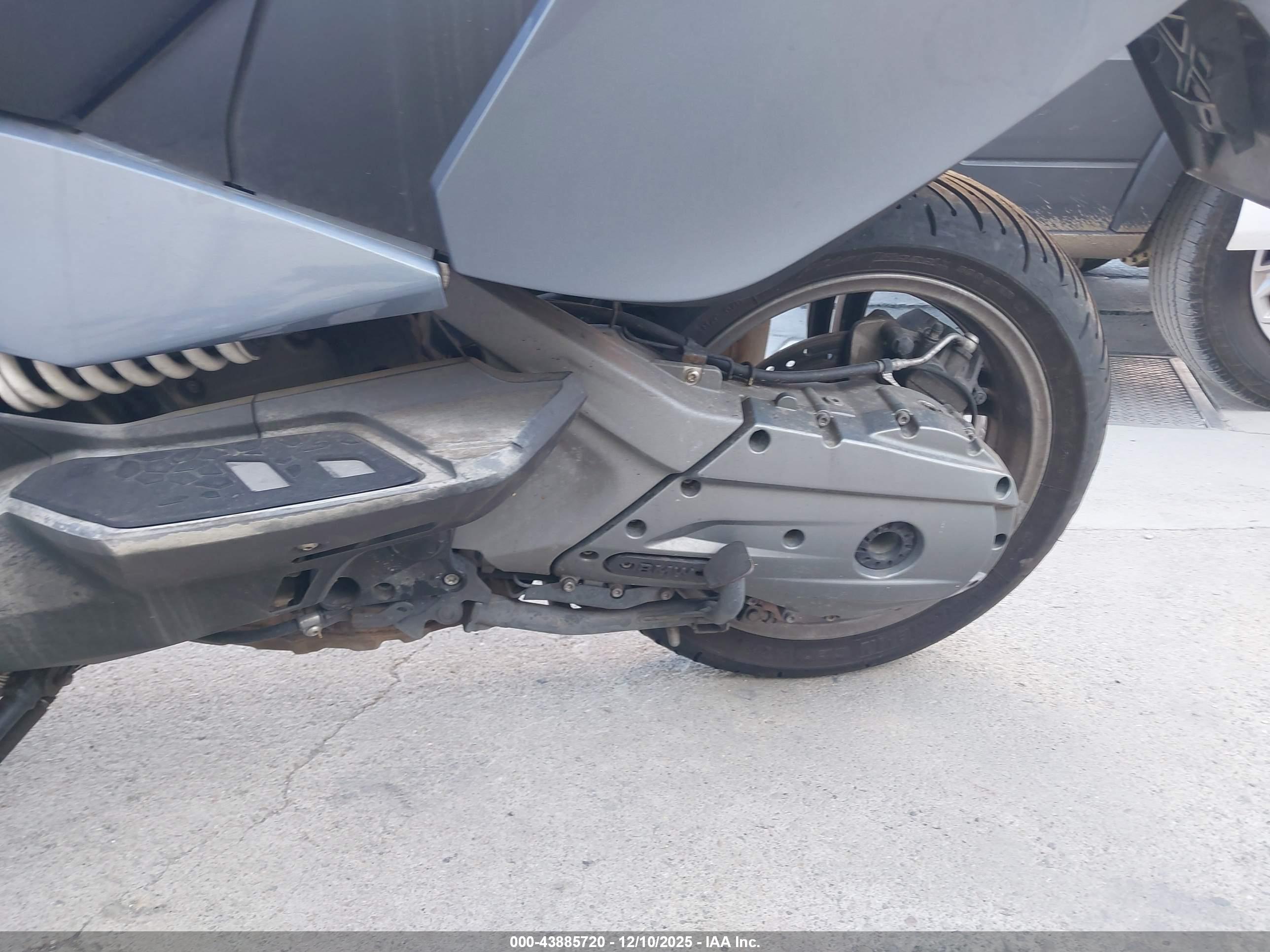 BMW C650 image 9