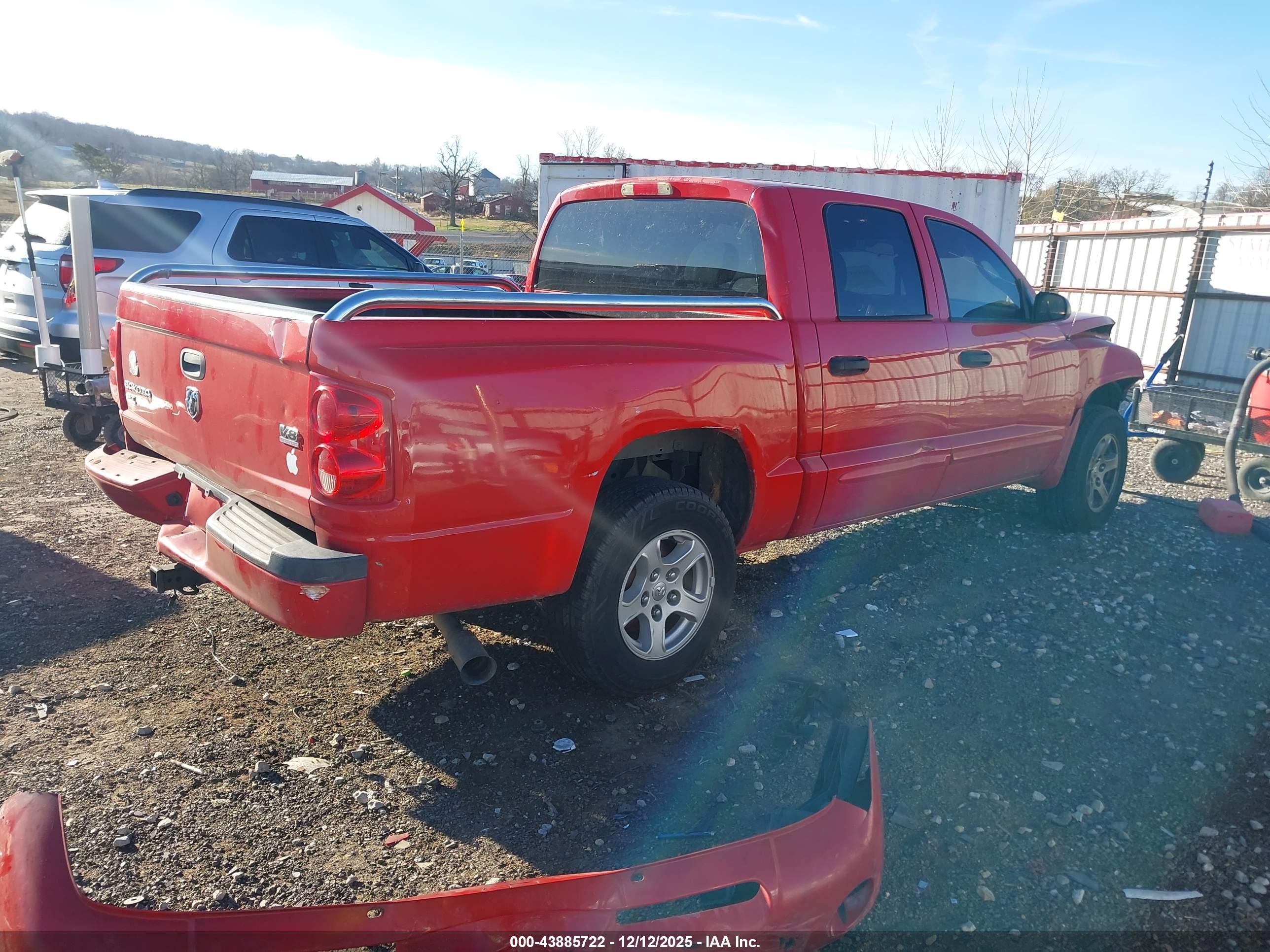 DODGE DAKOTA image 4
