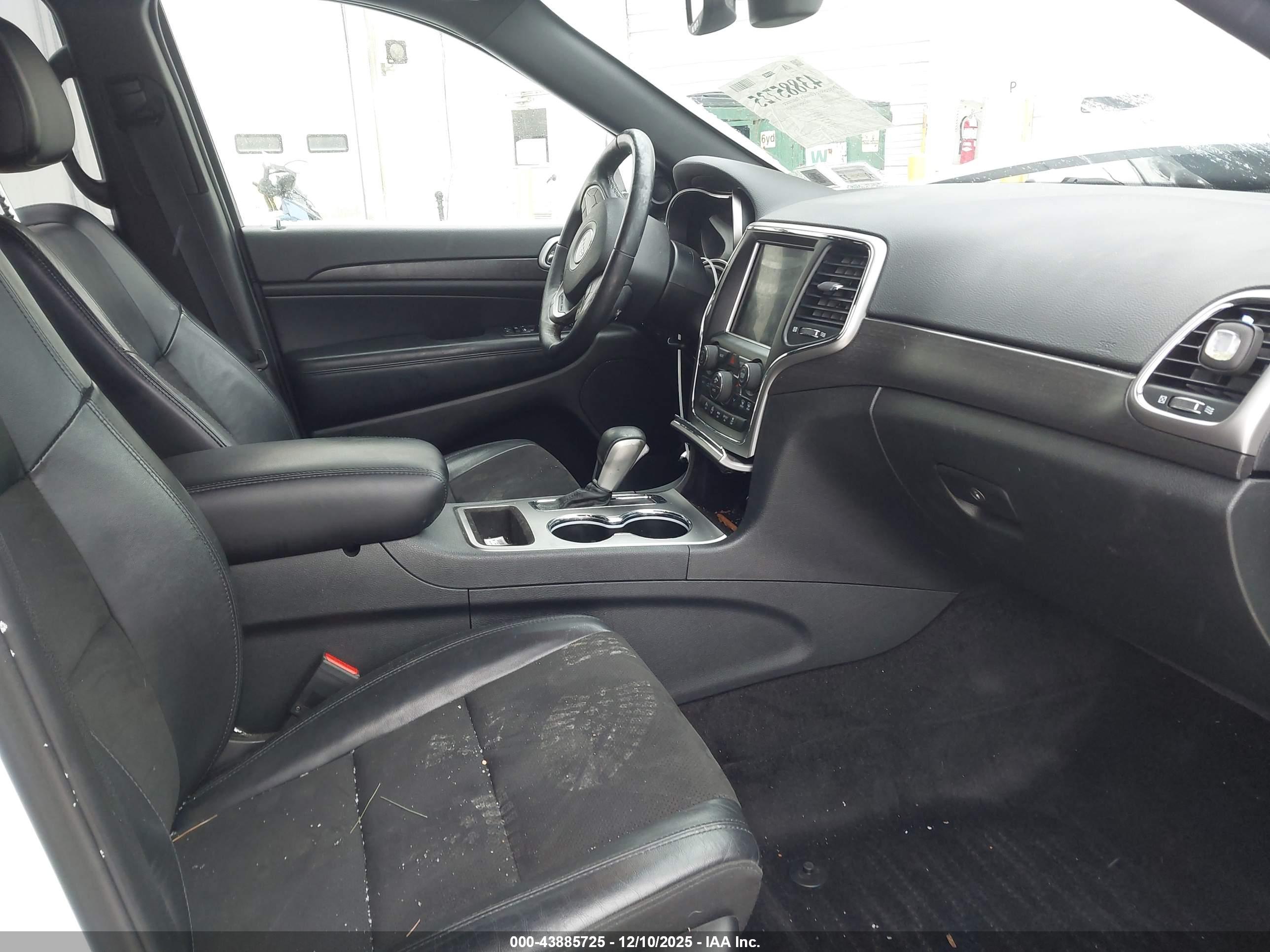 JEEP GRAND image 5