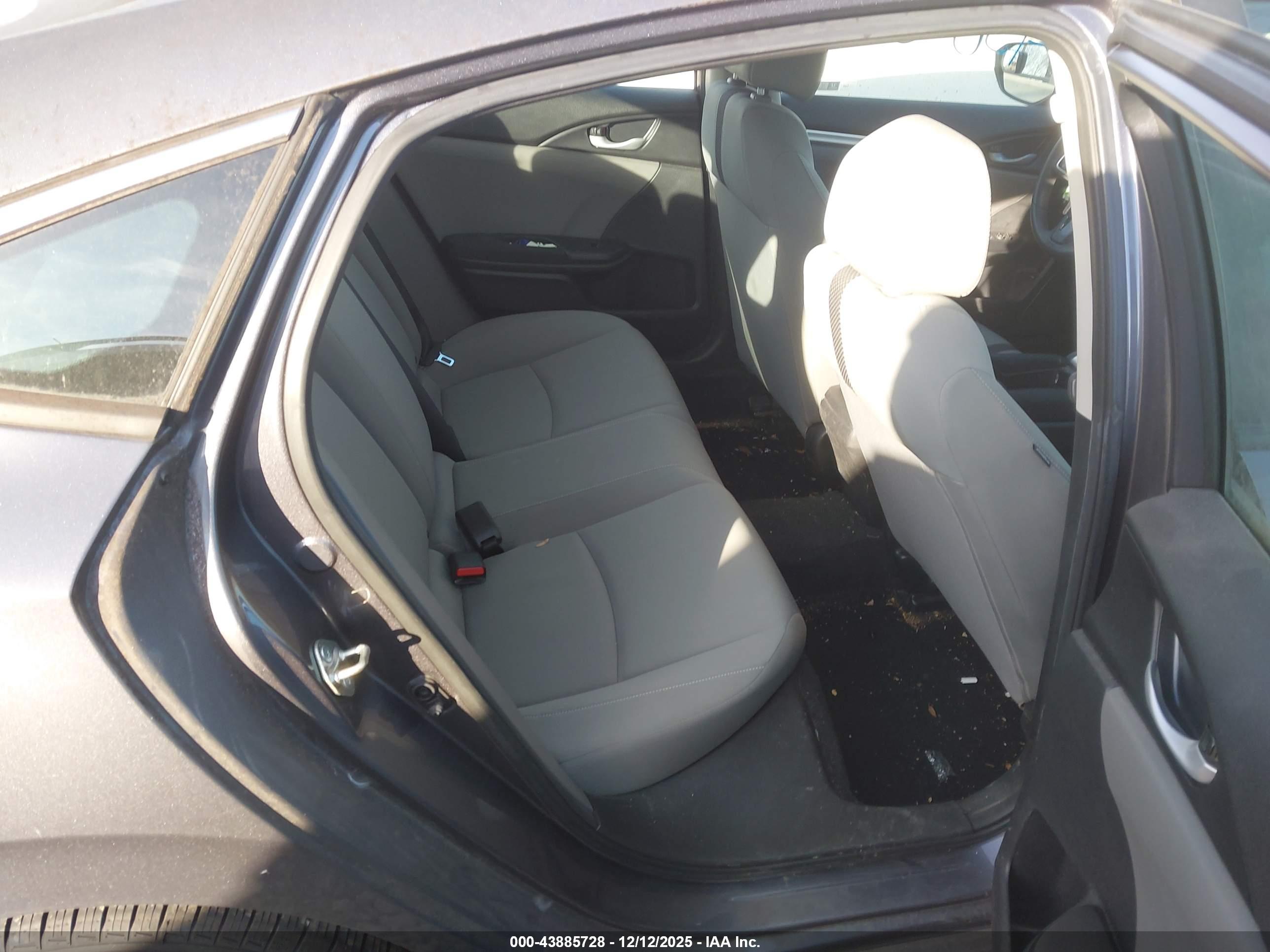 HONDA CIVIC image 8