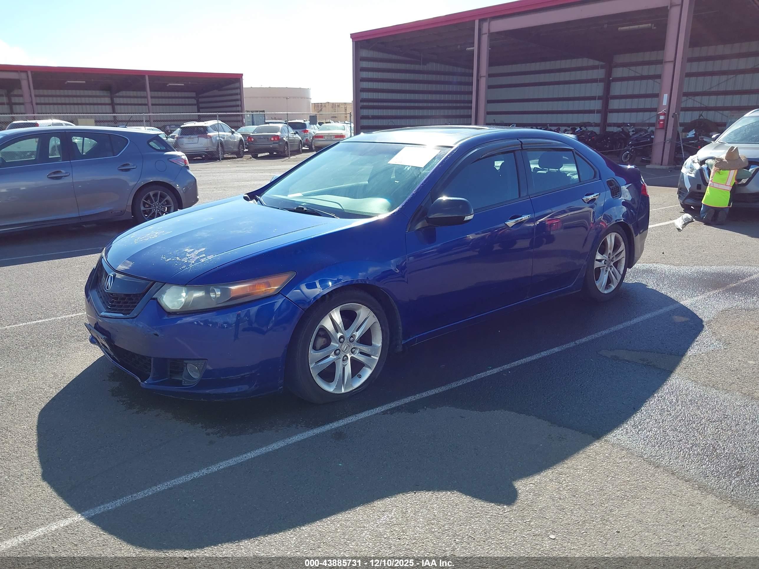 ACURA TSX image 2