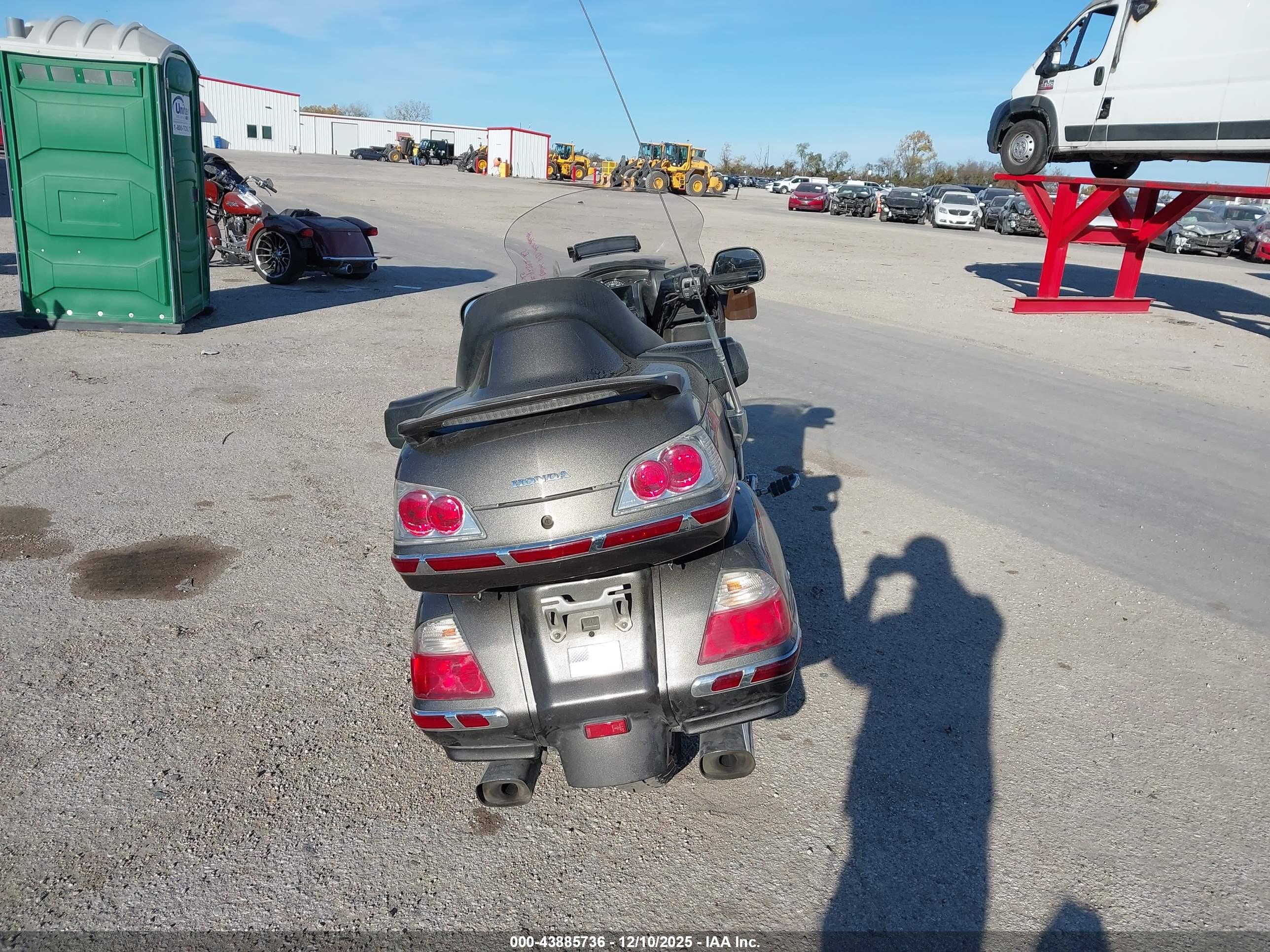 HONDA GL1800 image 6