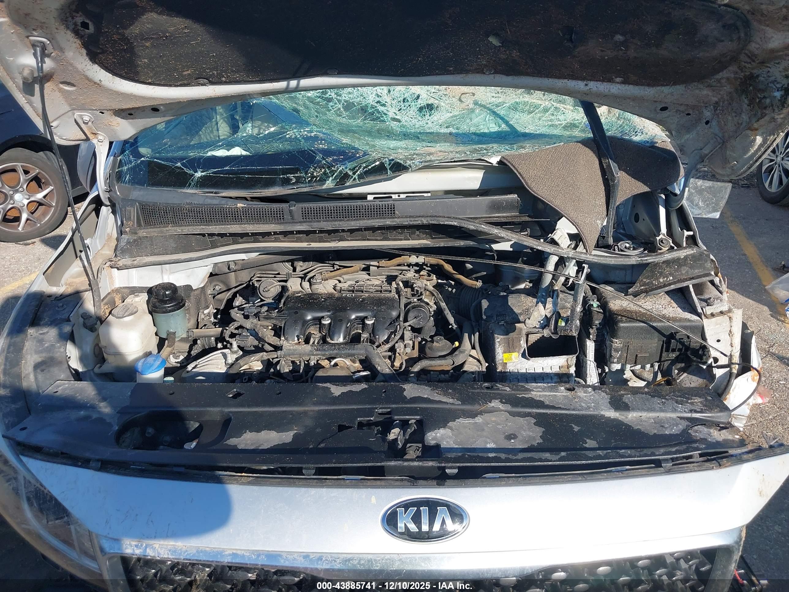 KIA SEDONA image 10