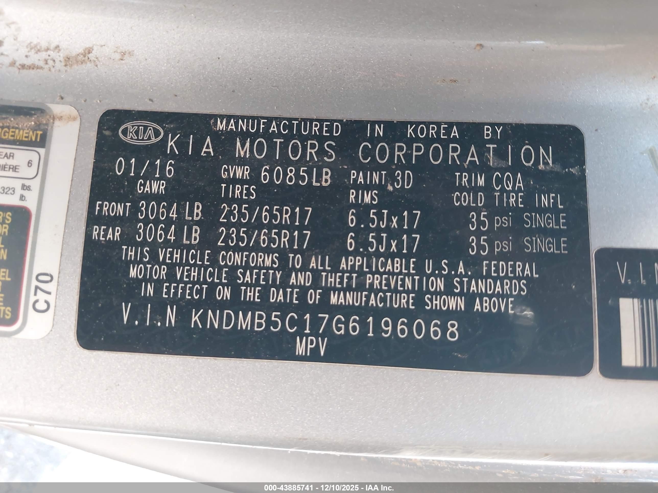 KIA SEDONA image 9