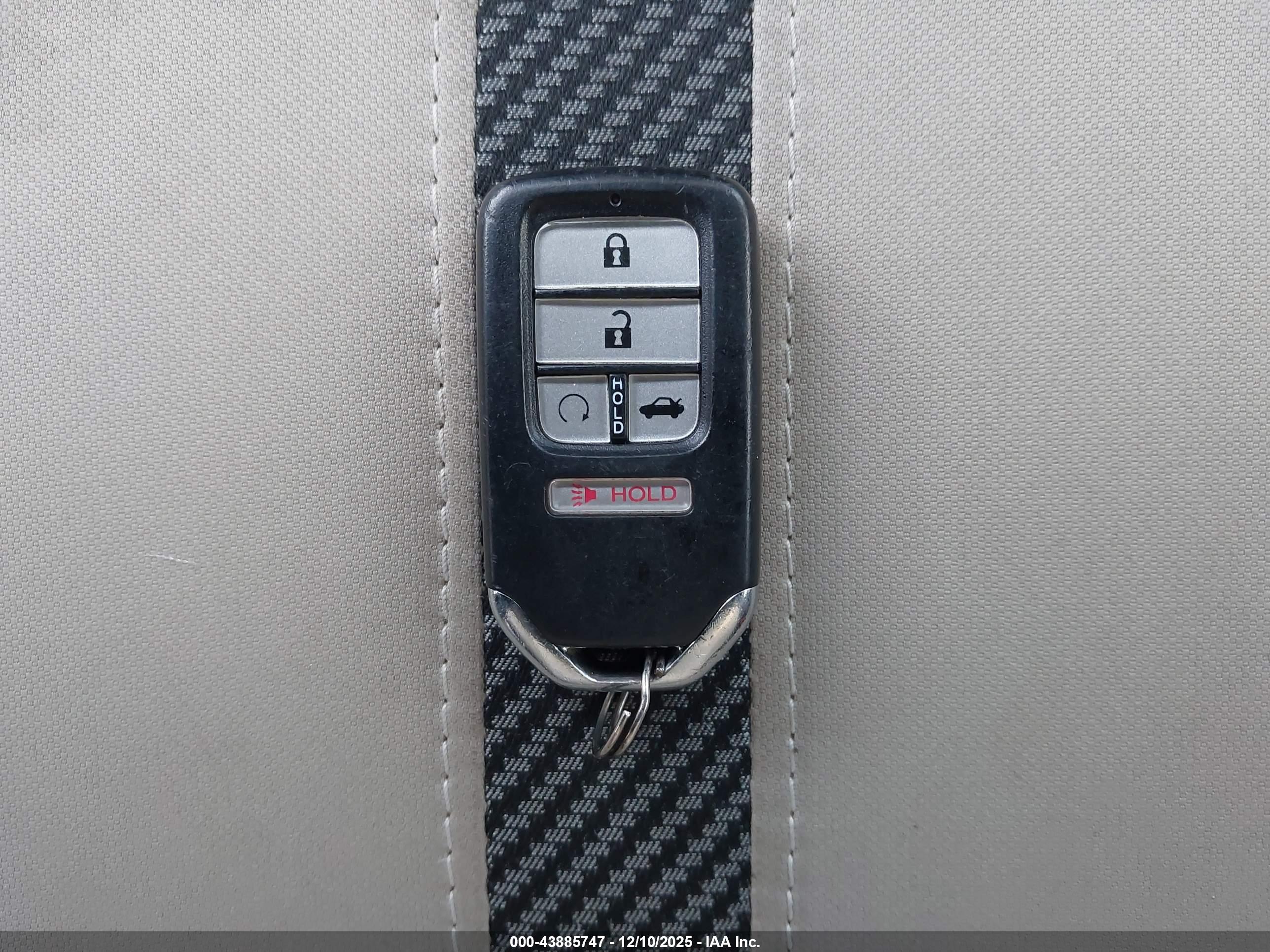 HONDA CIVIC image 11