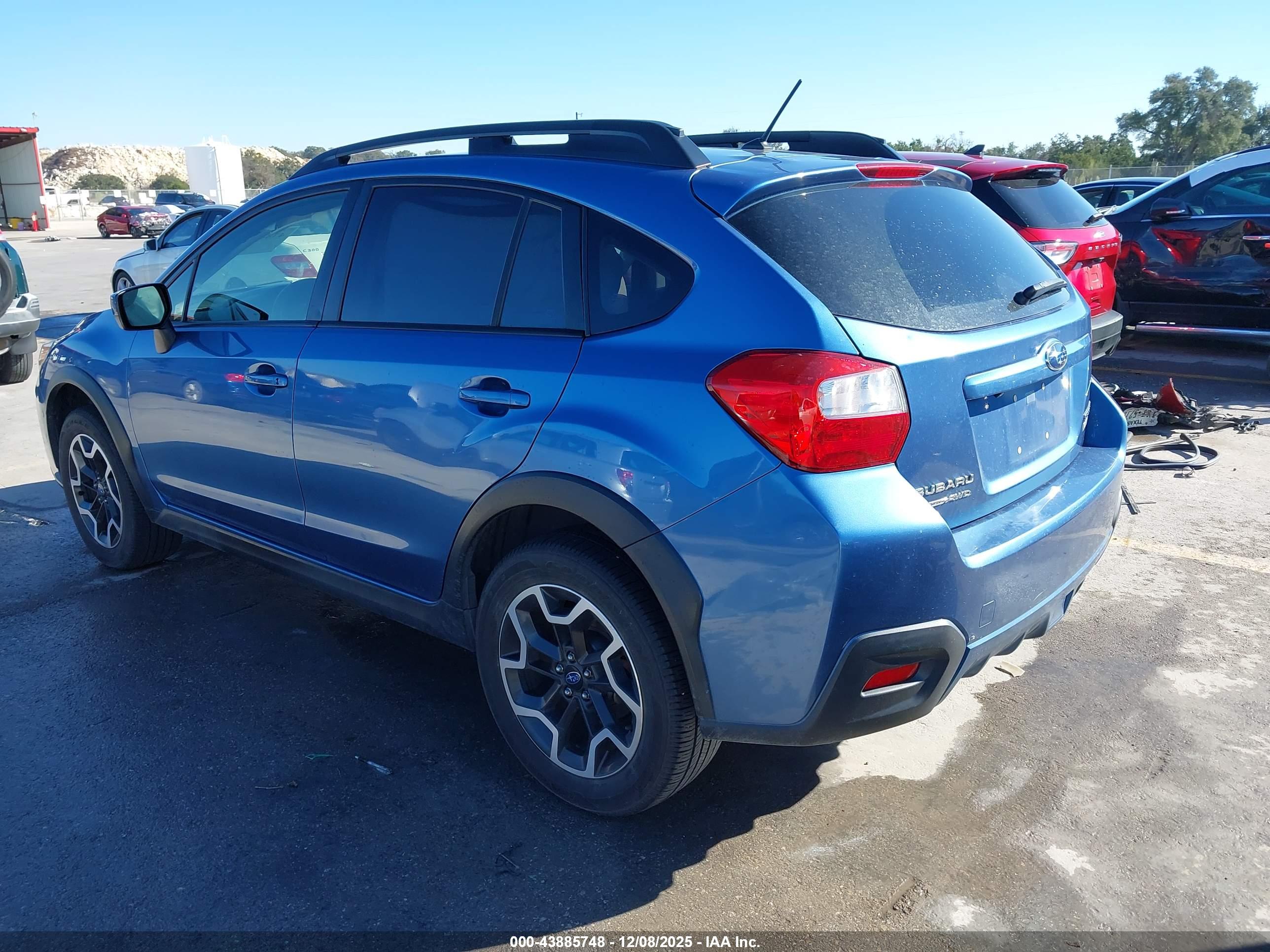 SUBARU CROSSTREK image 3