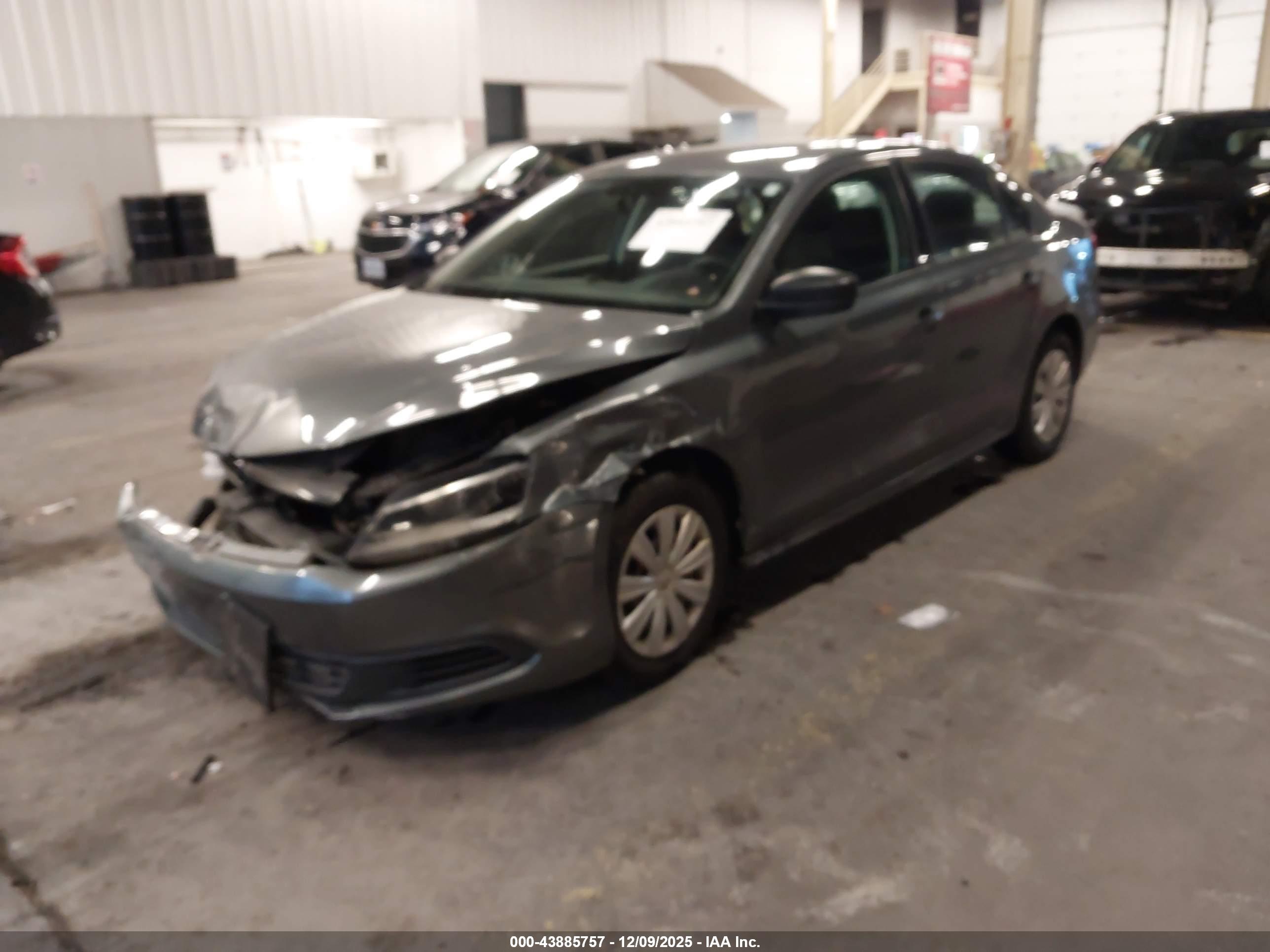 VOLKSWAGEN JETTA image 2
