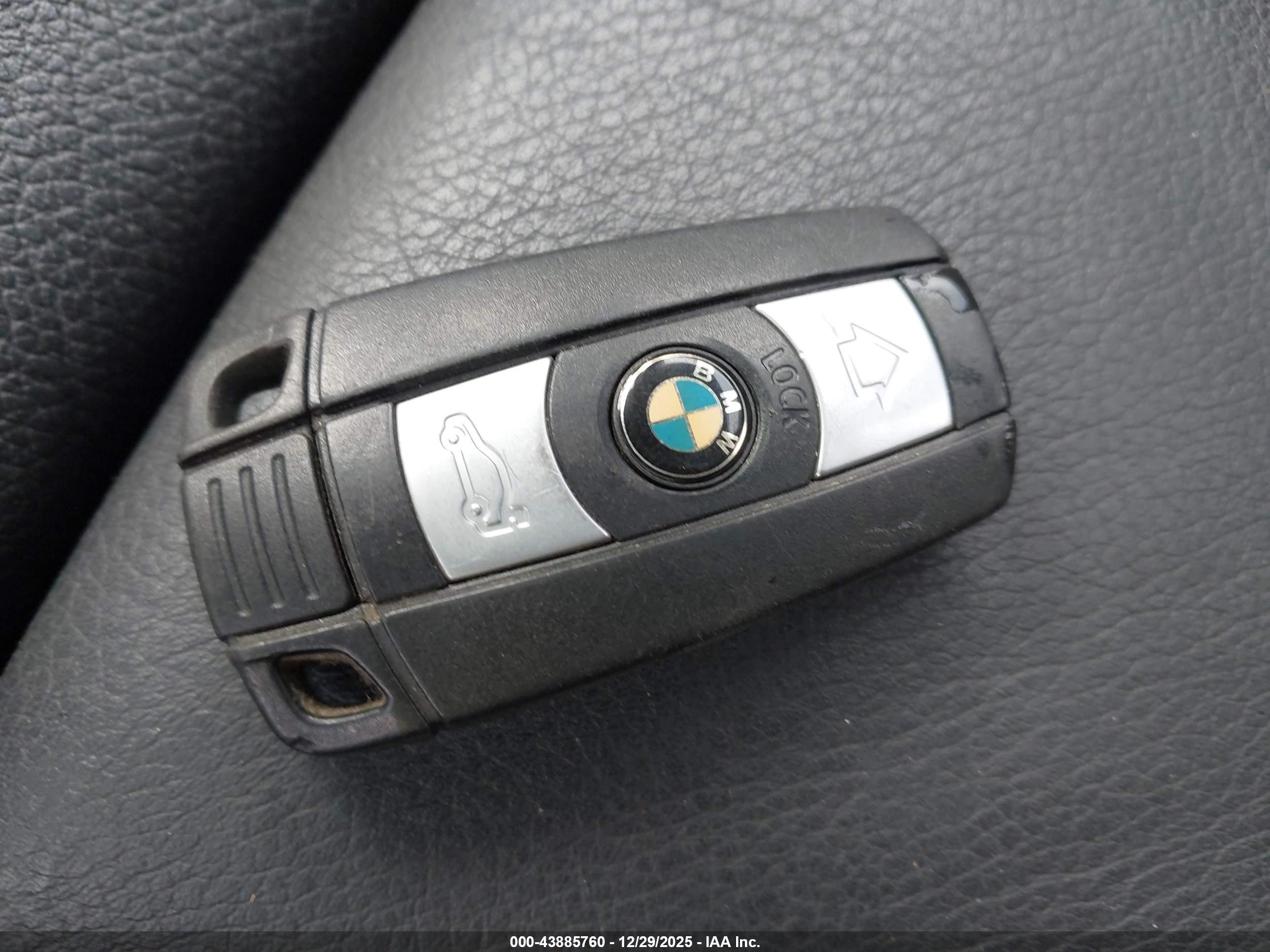BMW X1 image 11
