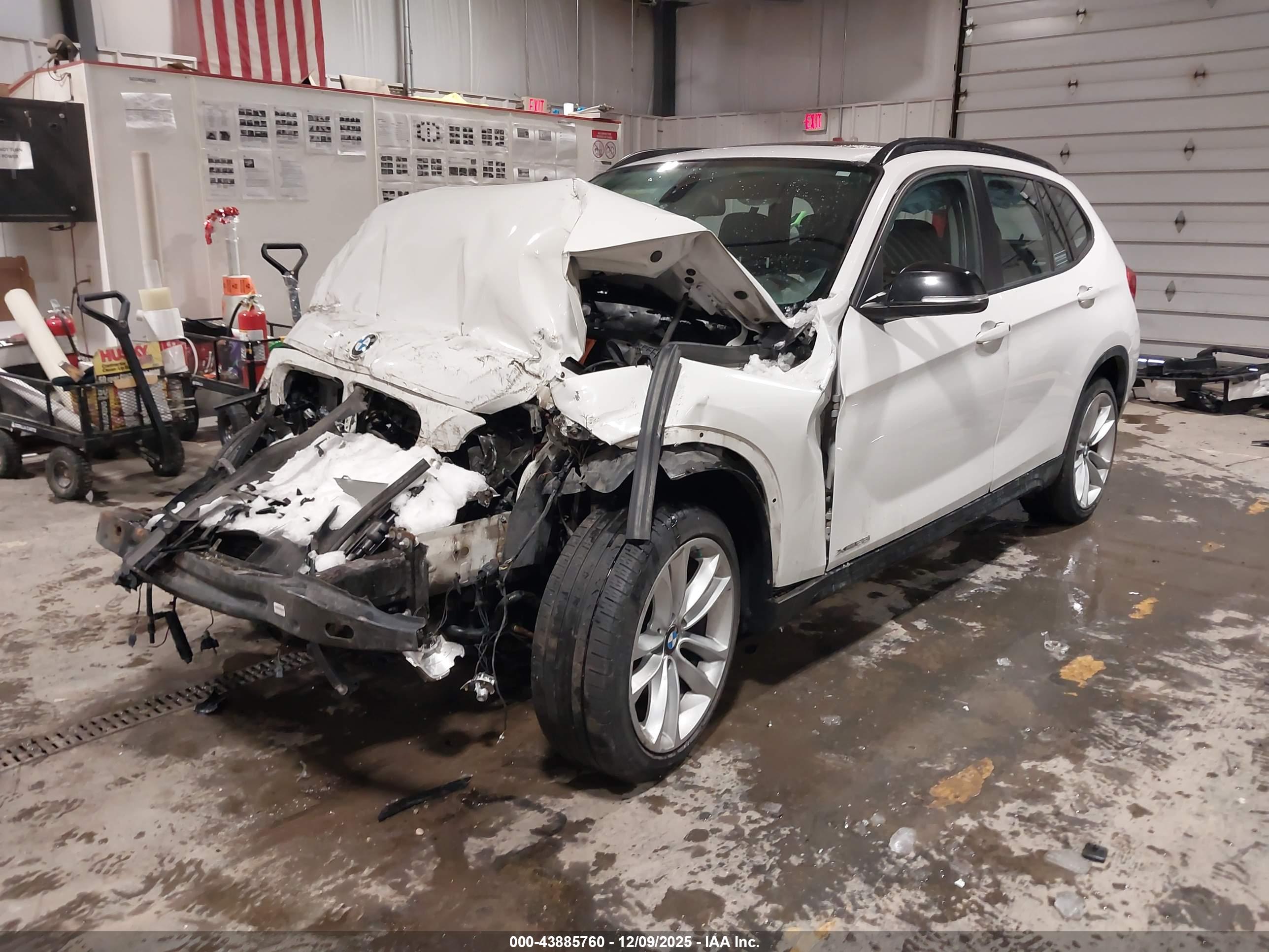 BMW X1 image 2