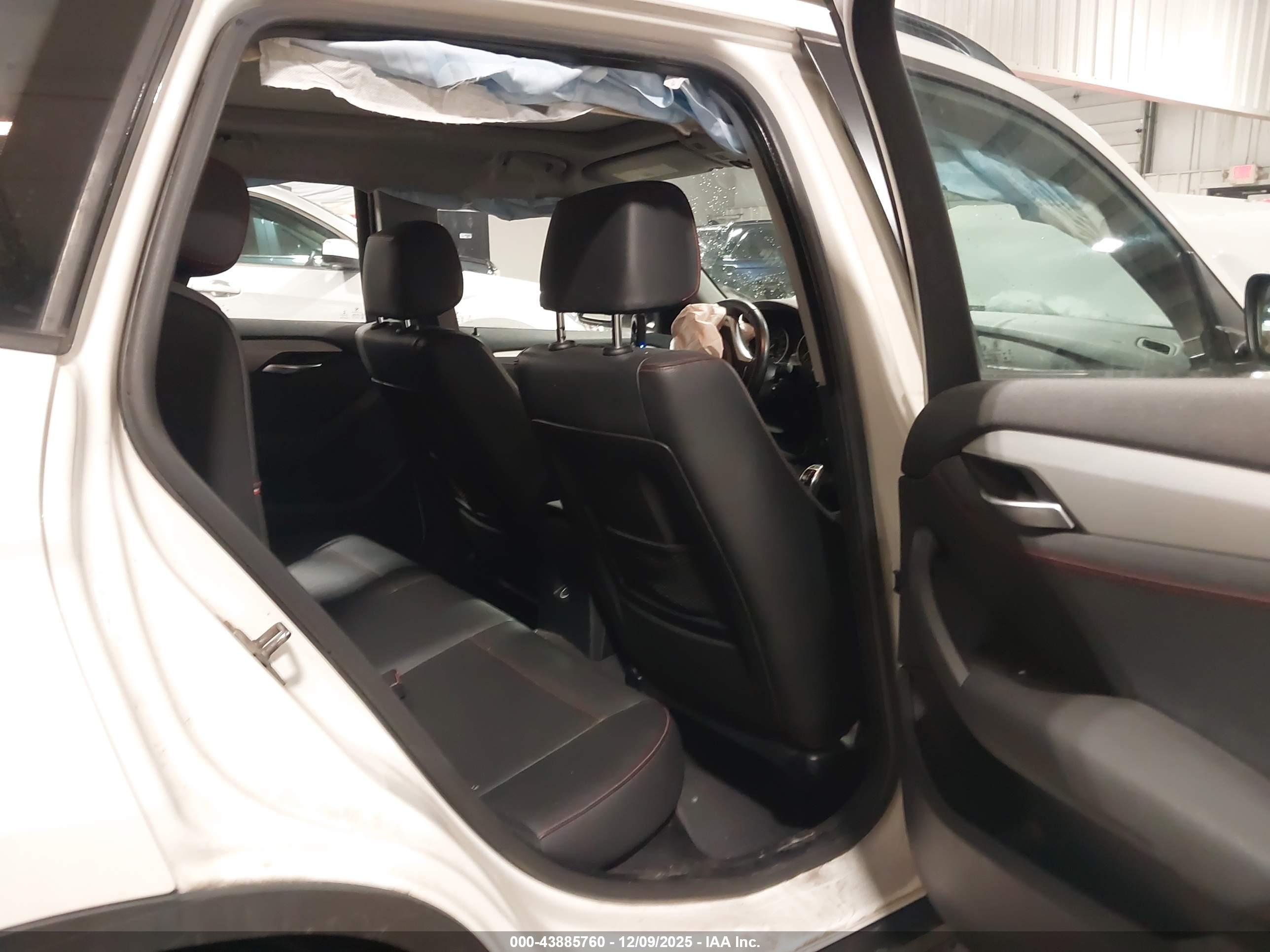 BMW X1 image 8