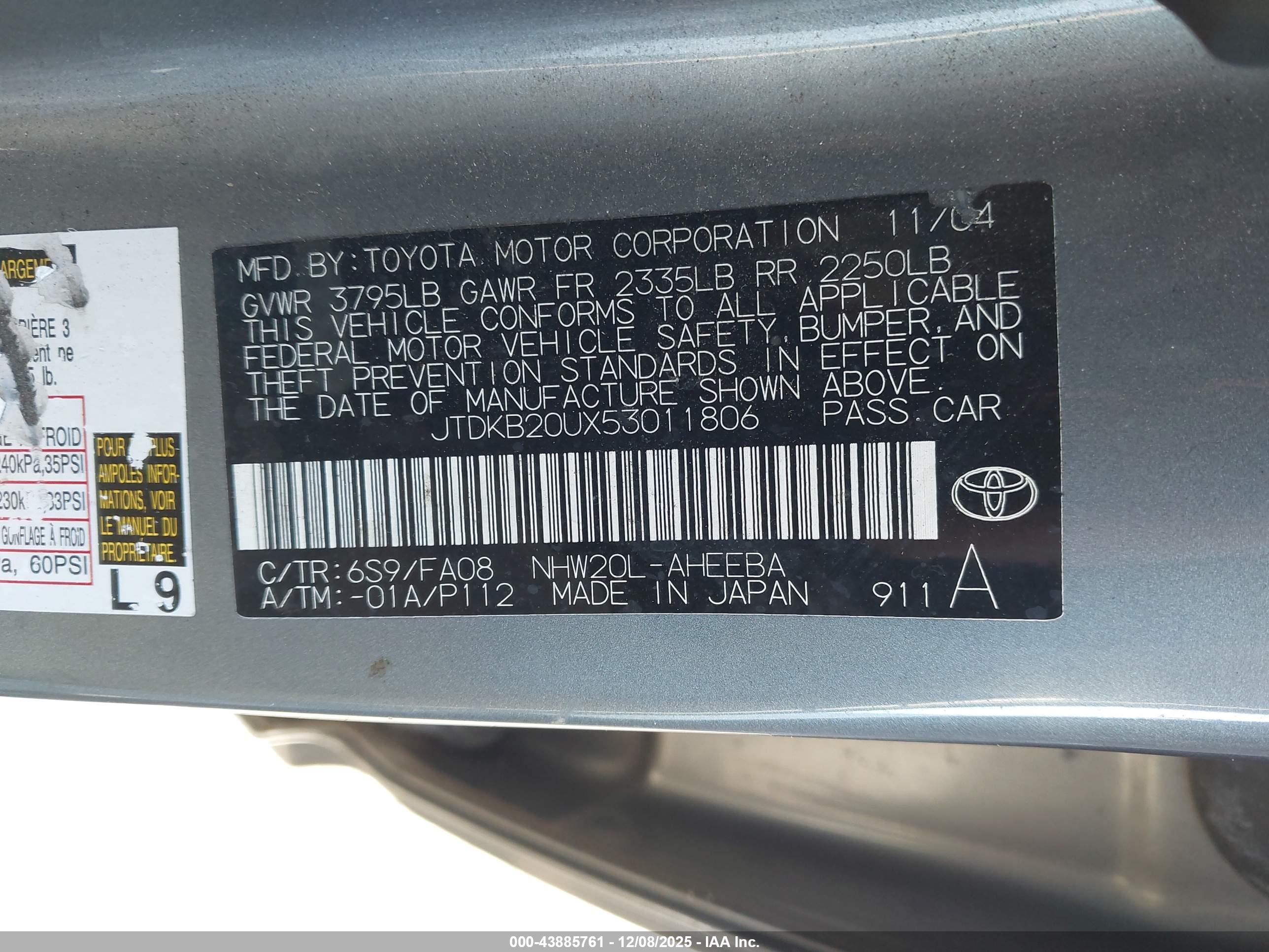 TOYOTA PRIUS image 9
