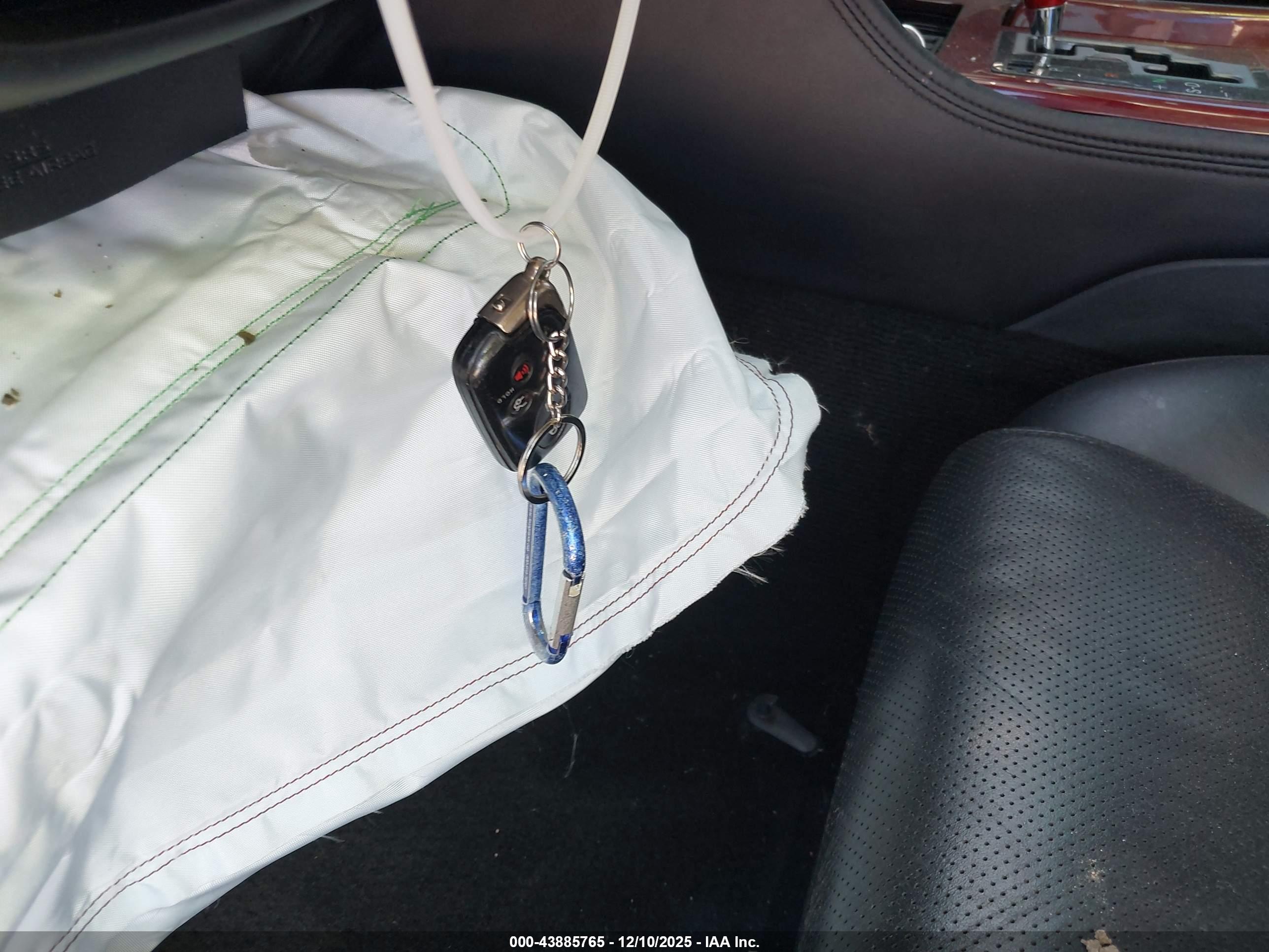 LEXUS GS image 11