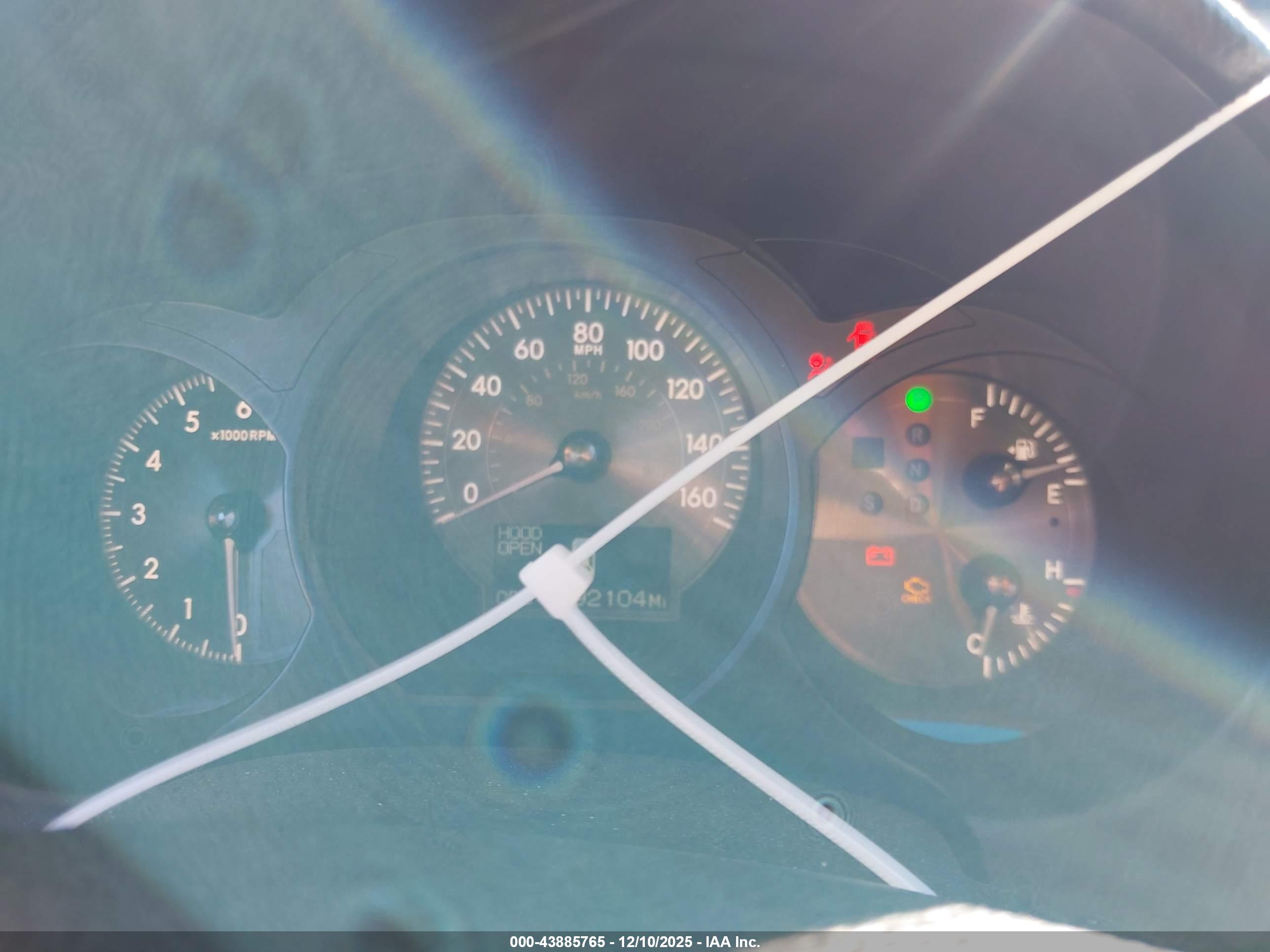 LEXUS GS image 7