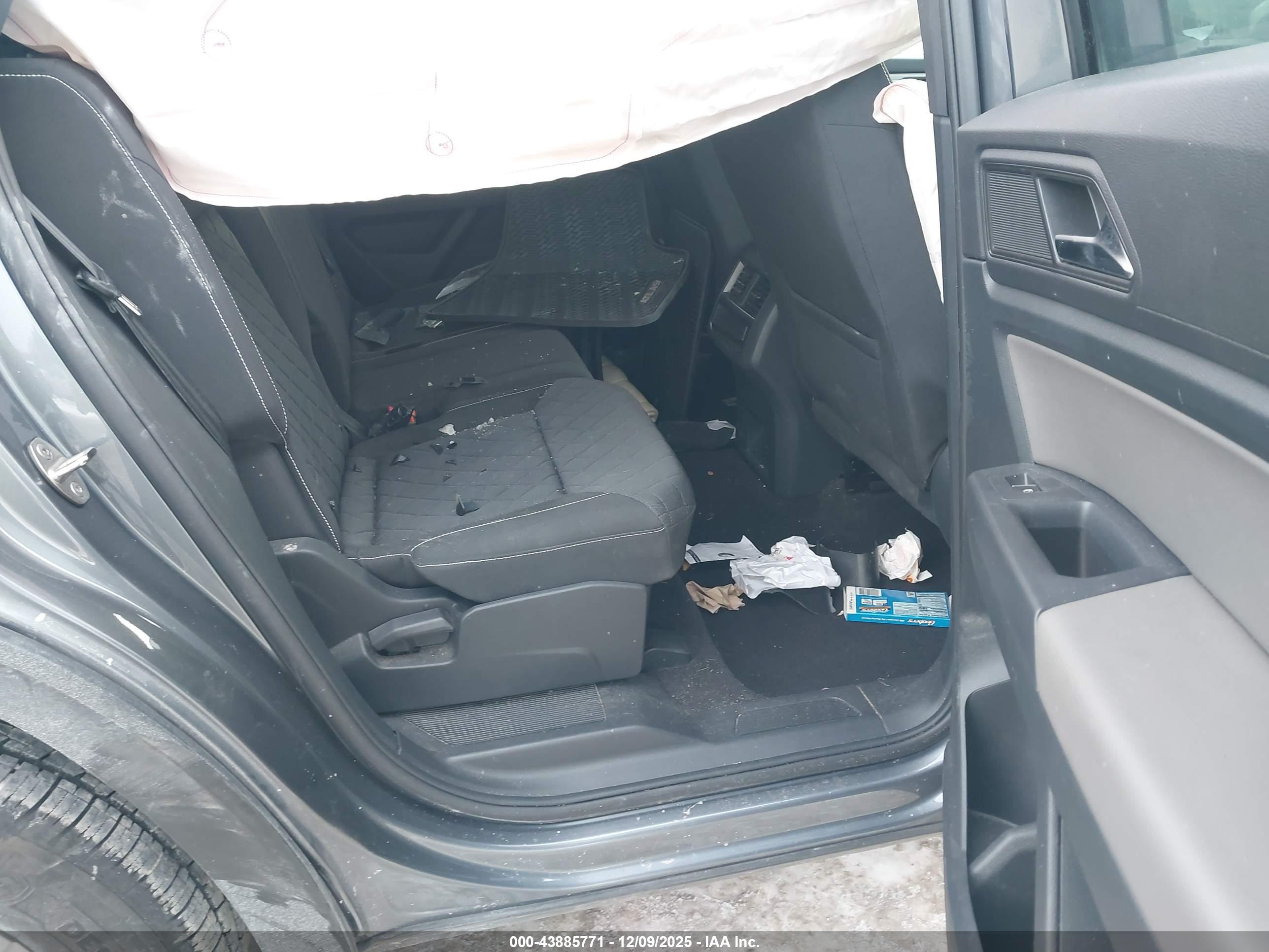 VOLKSWAGEN ATLAS image 8
