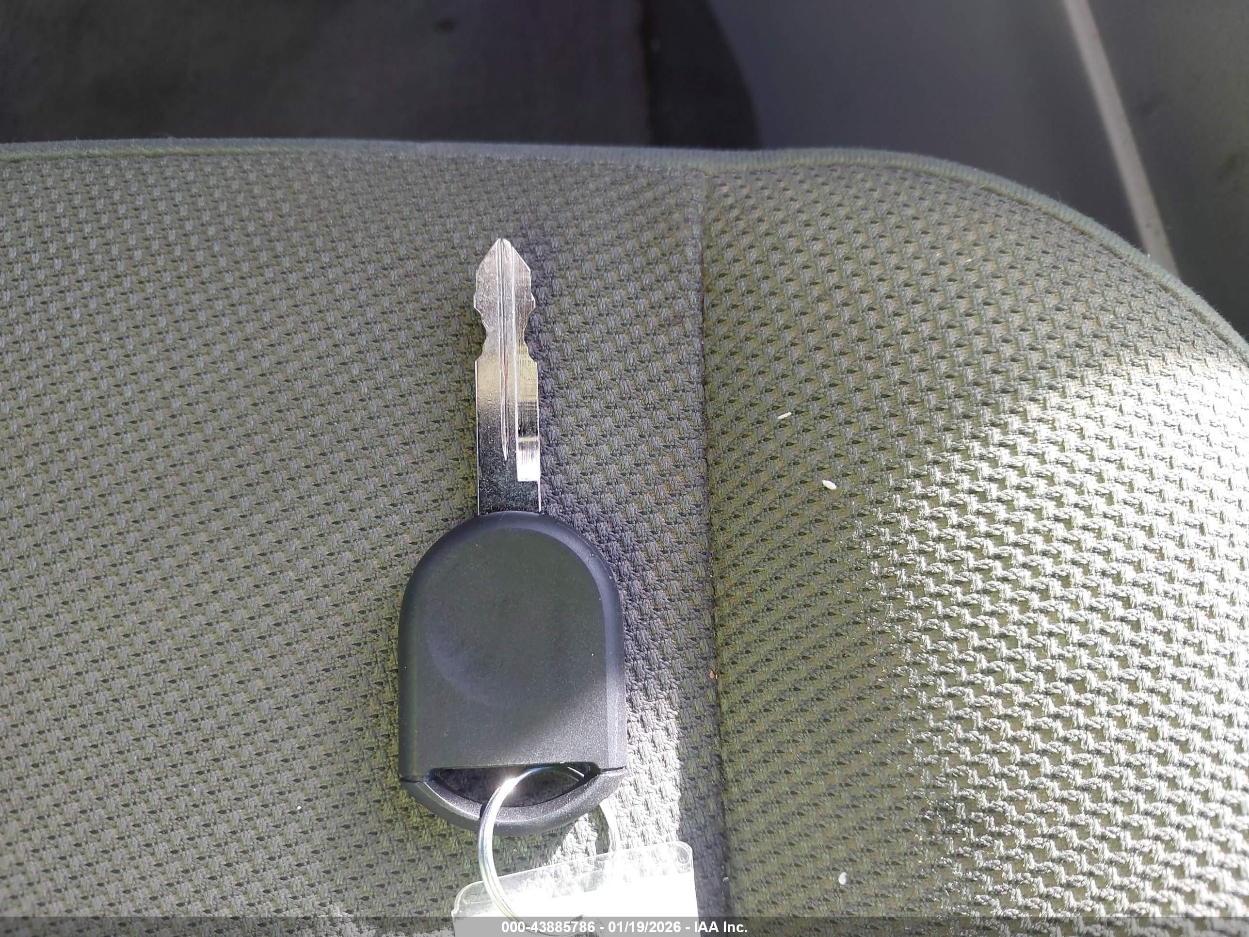 FORD ESCAPE image 11