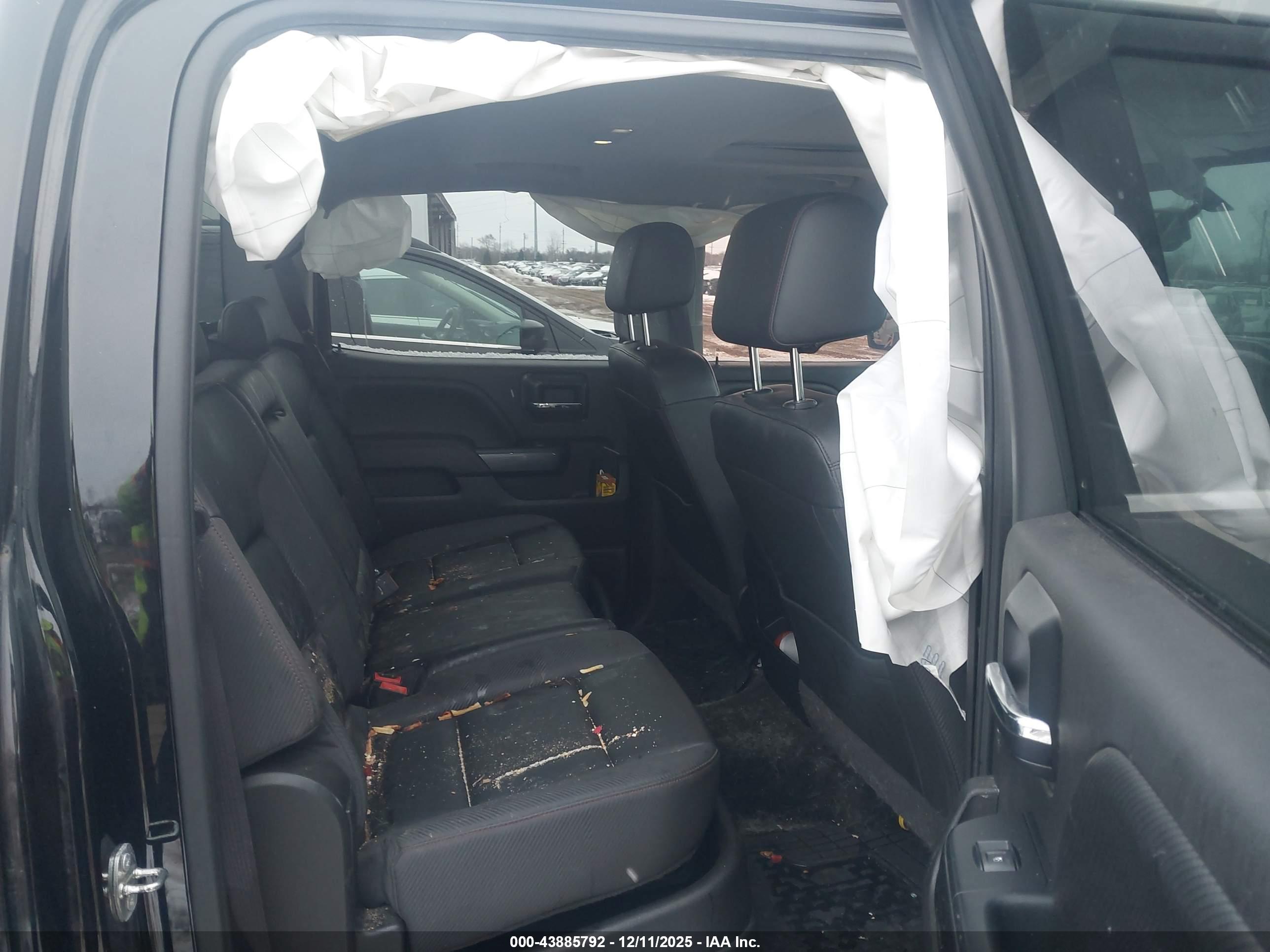 GMC SIERRA image 8