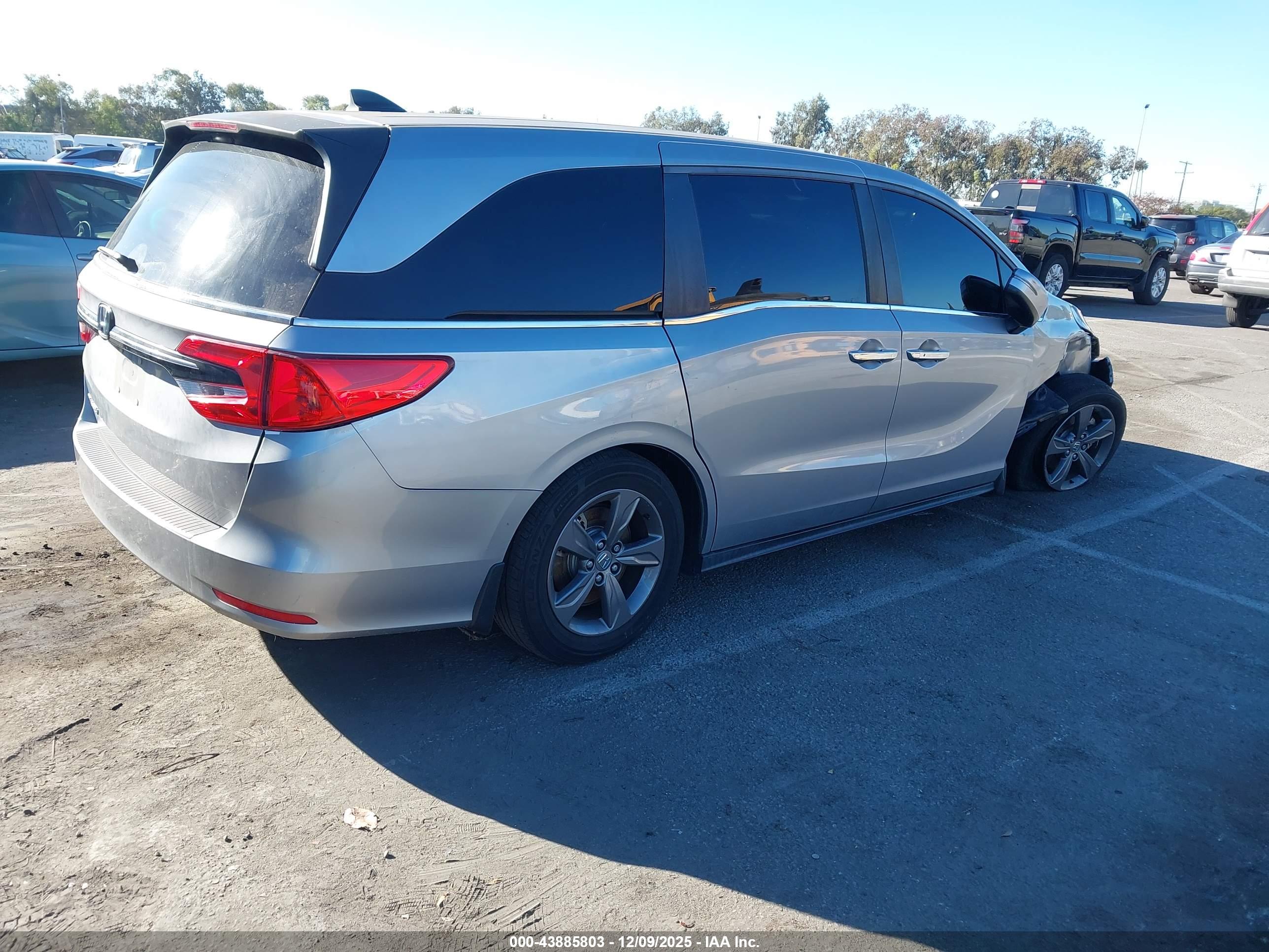 HONDA ODYSSEY image 4