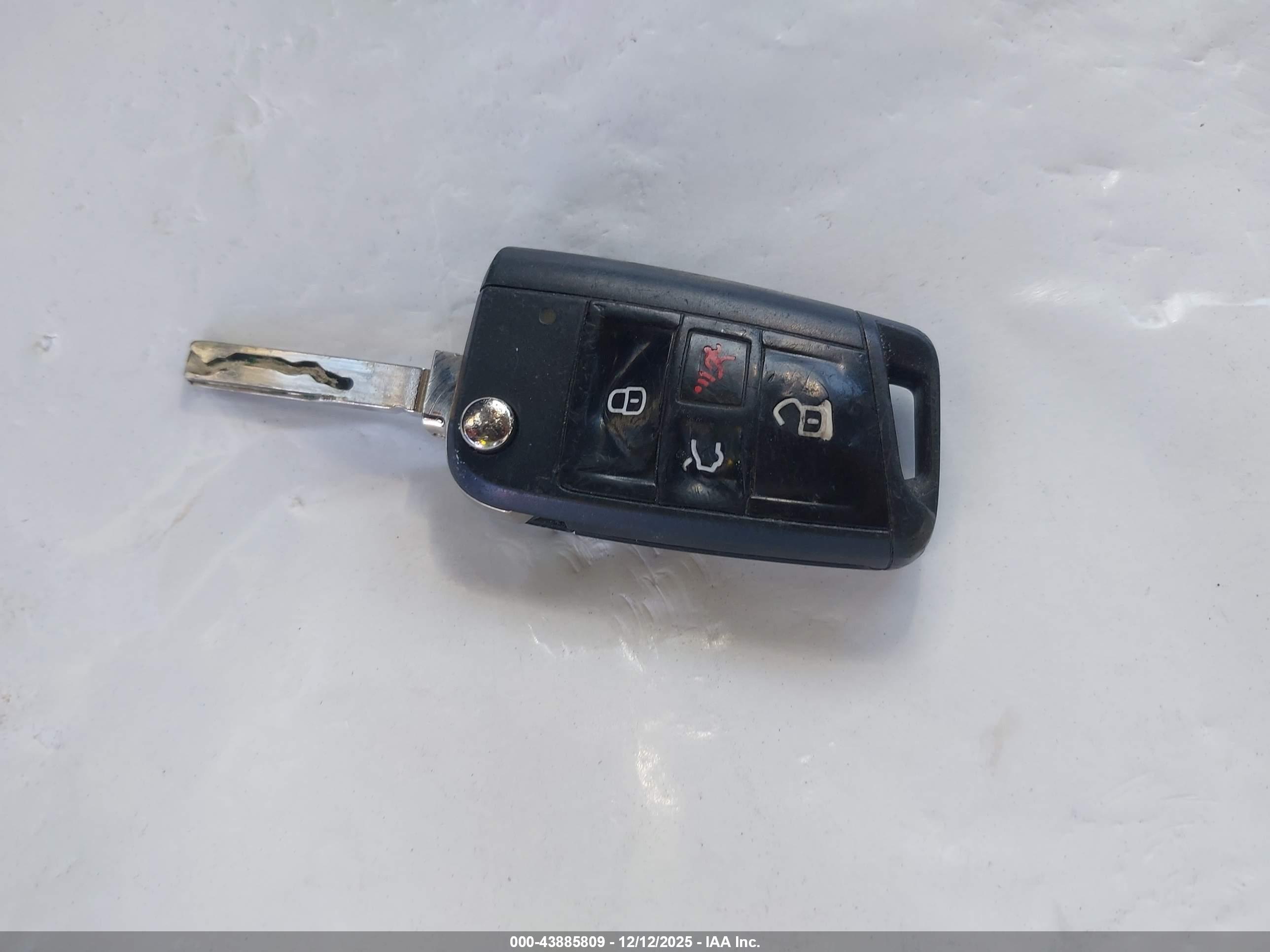 VOLKSWAGEN JETTA image 11