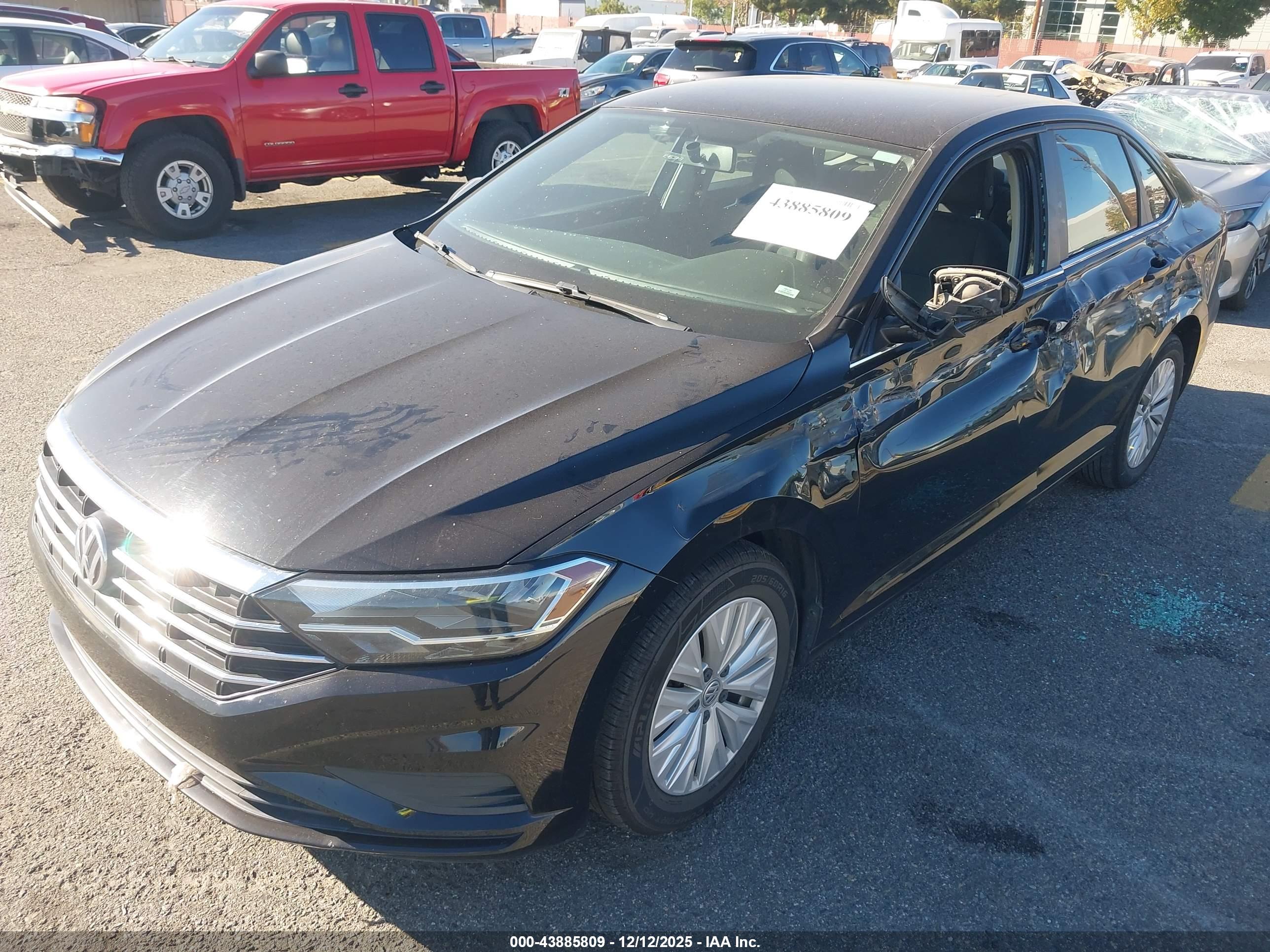 VOLKSWAGEN JETTA image 2