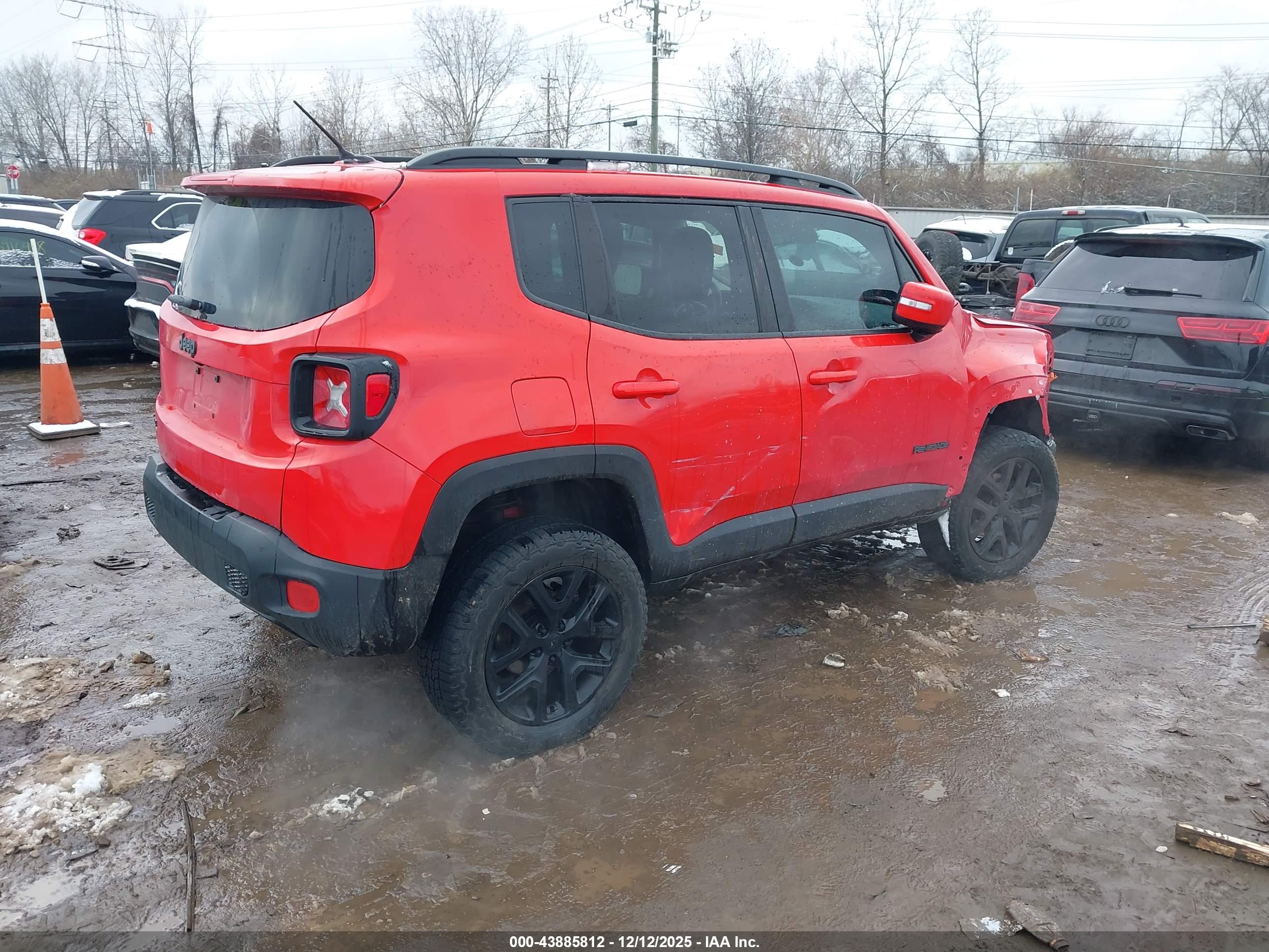 JEEP RENEGADE image 4