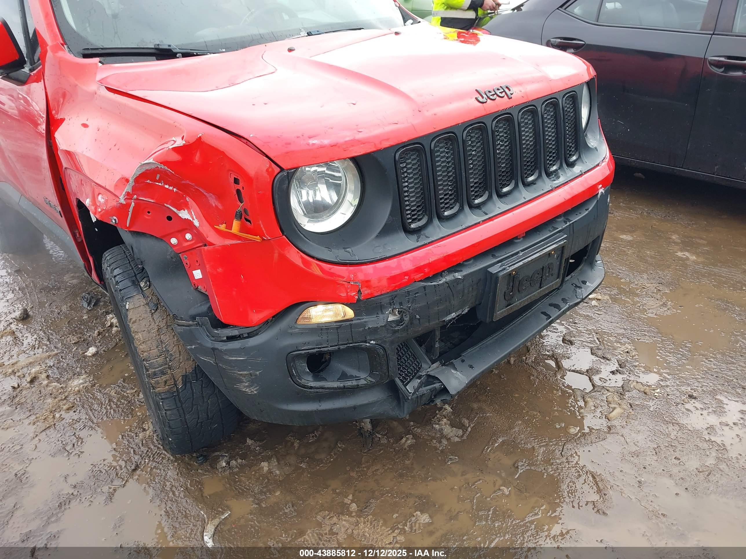 JEEP RENEGADE image 6