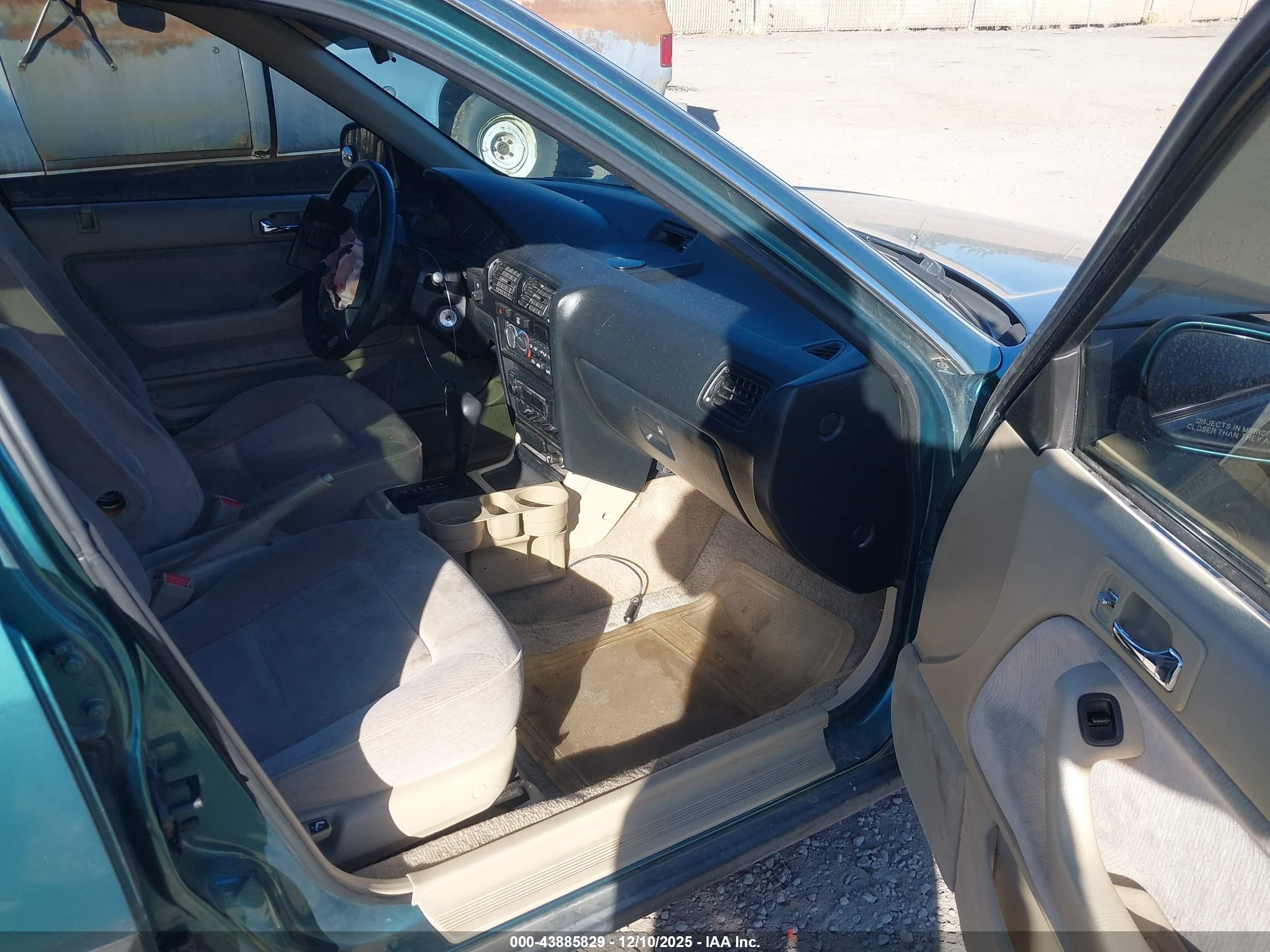 HONDA ACCORD image 5