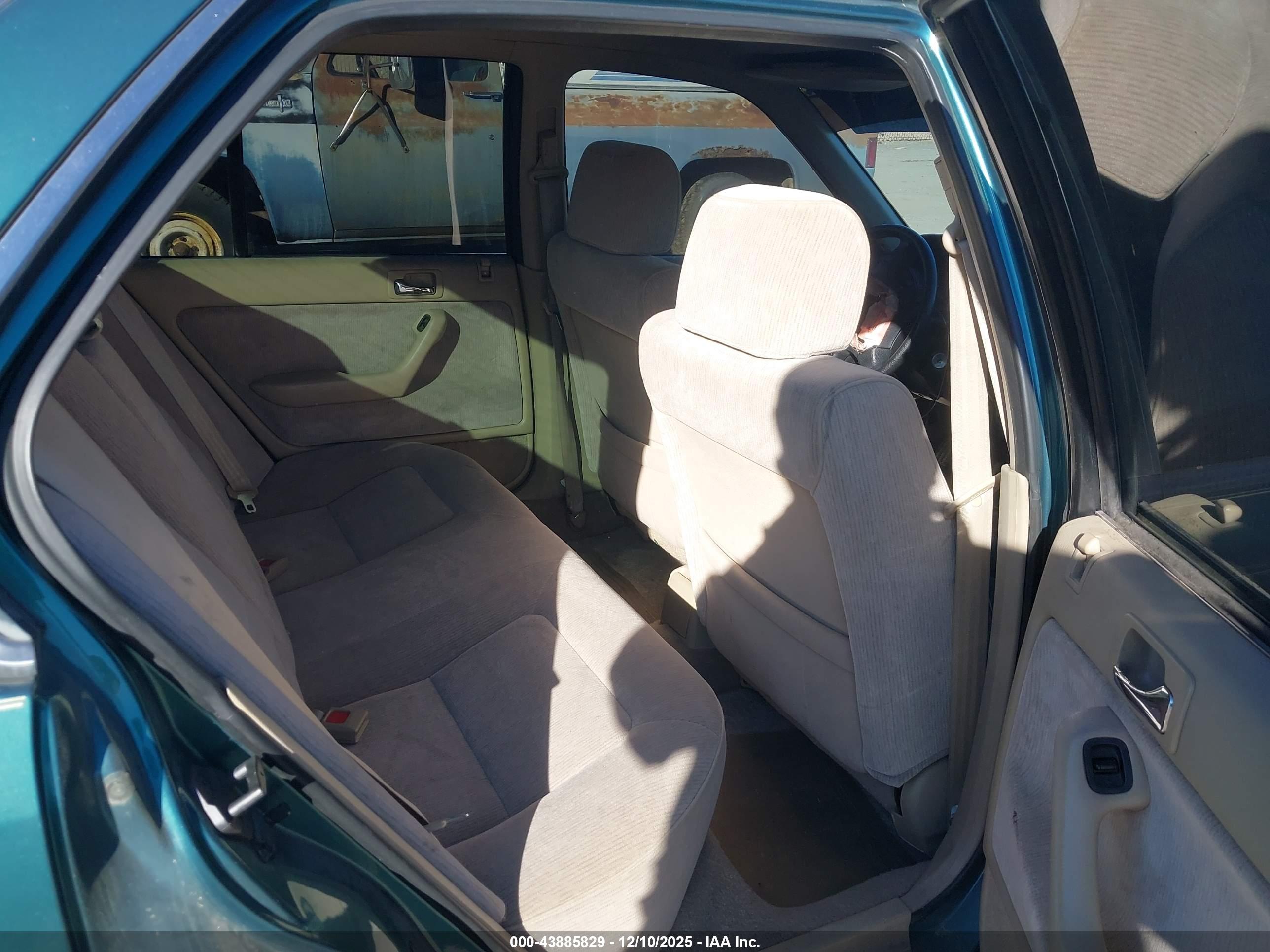 HONDA ACCORD image 8