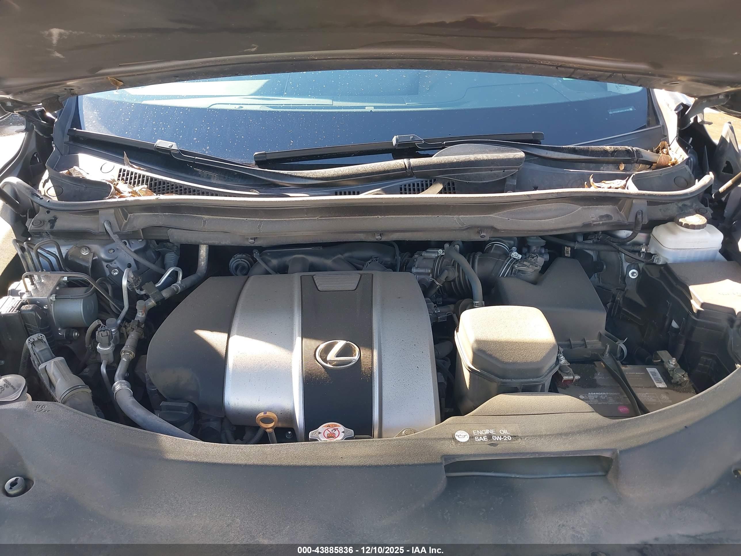 LEXUS RX image 10
