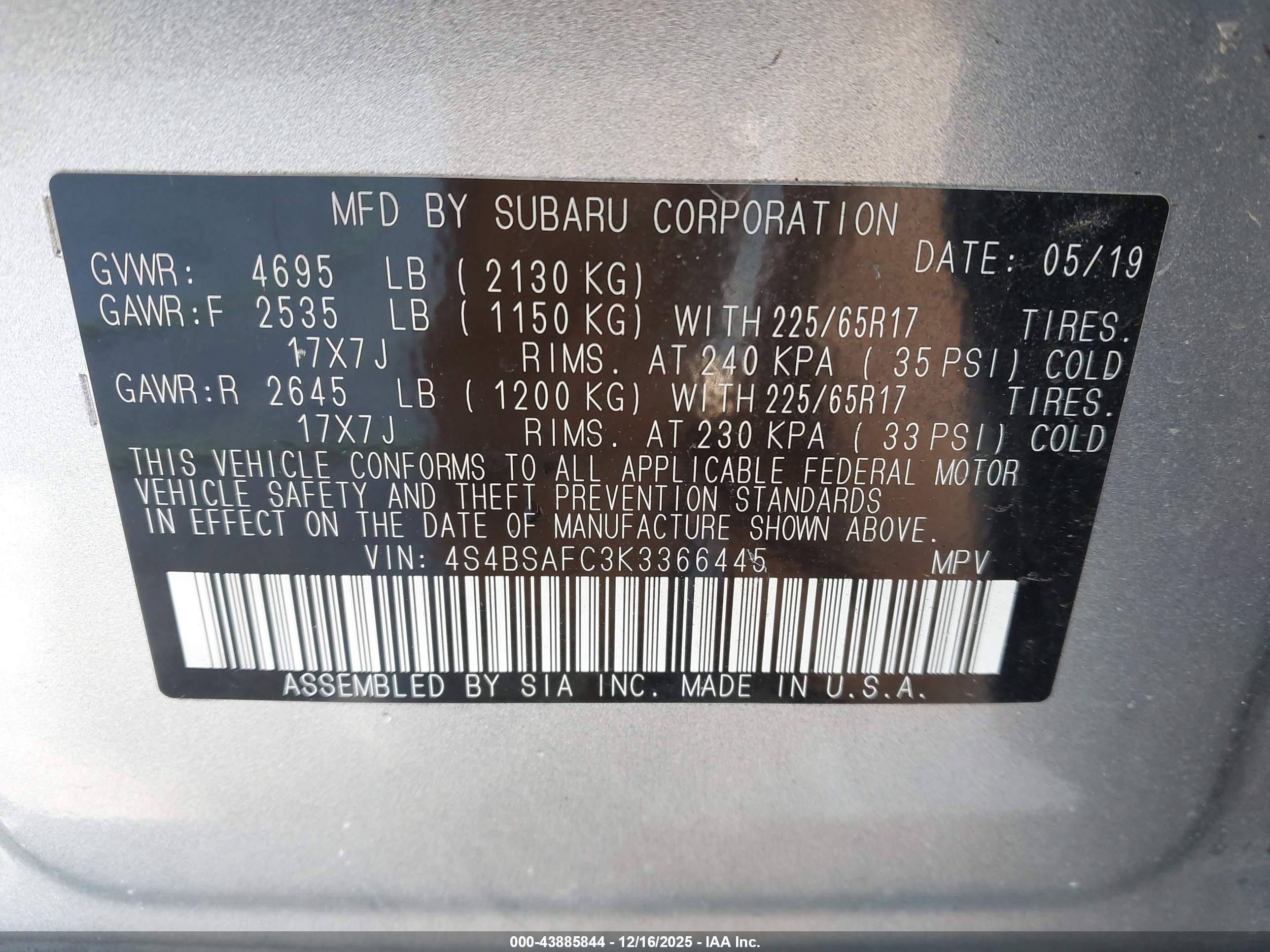 SUBARU OUTBACK image 9