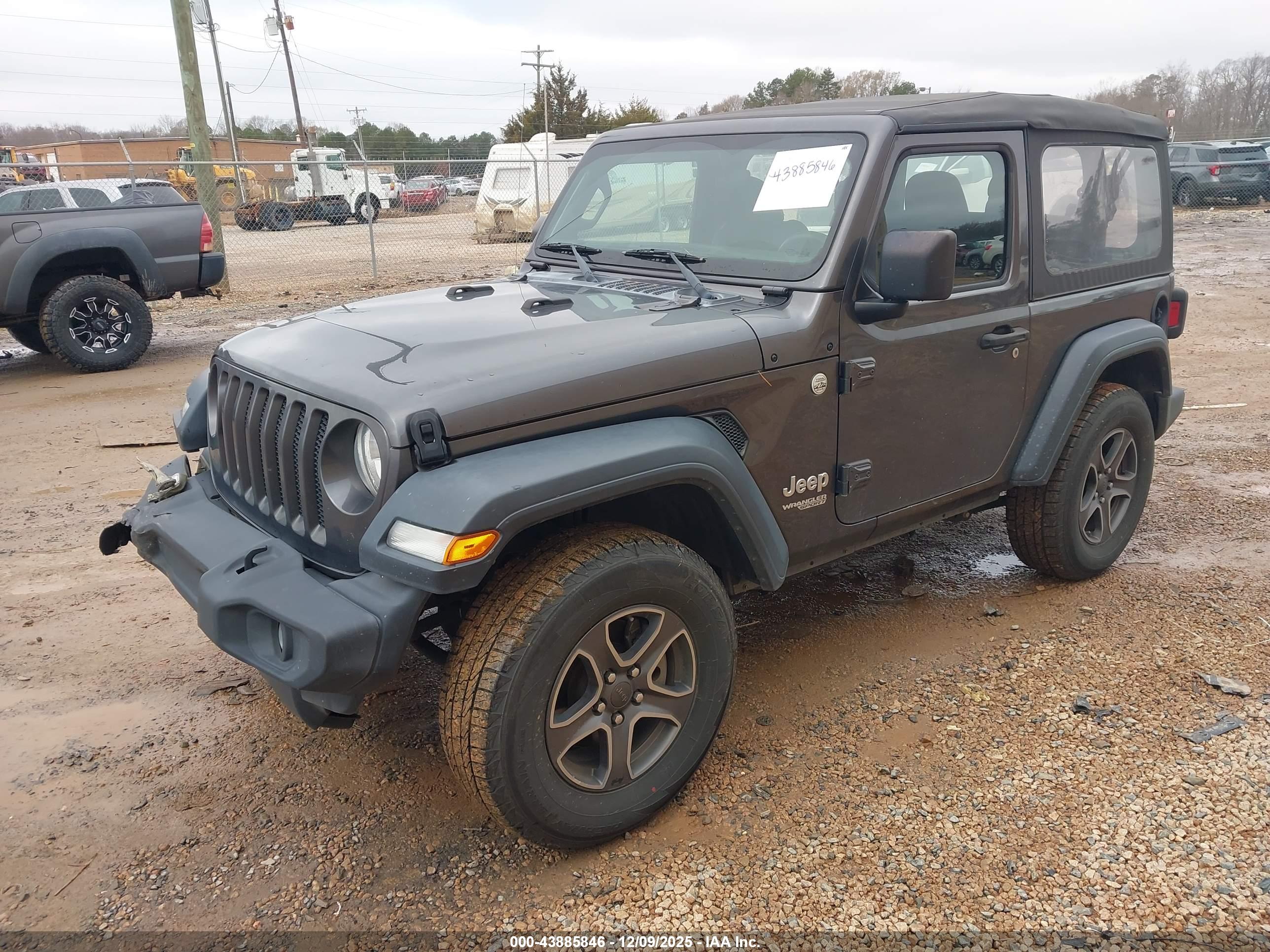 JEEP WRANGLER image 2