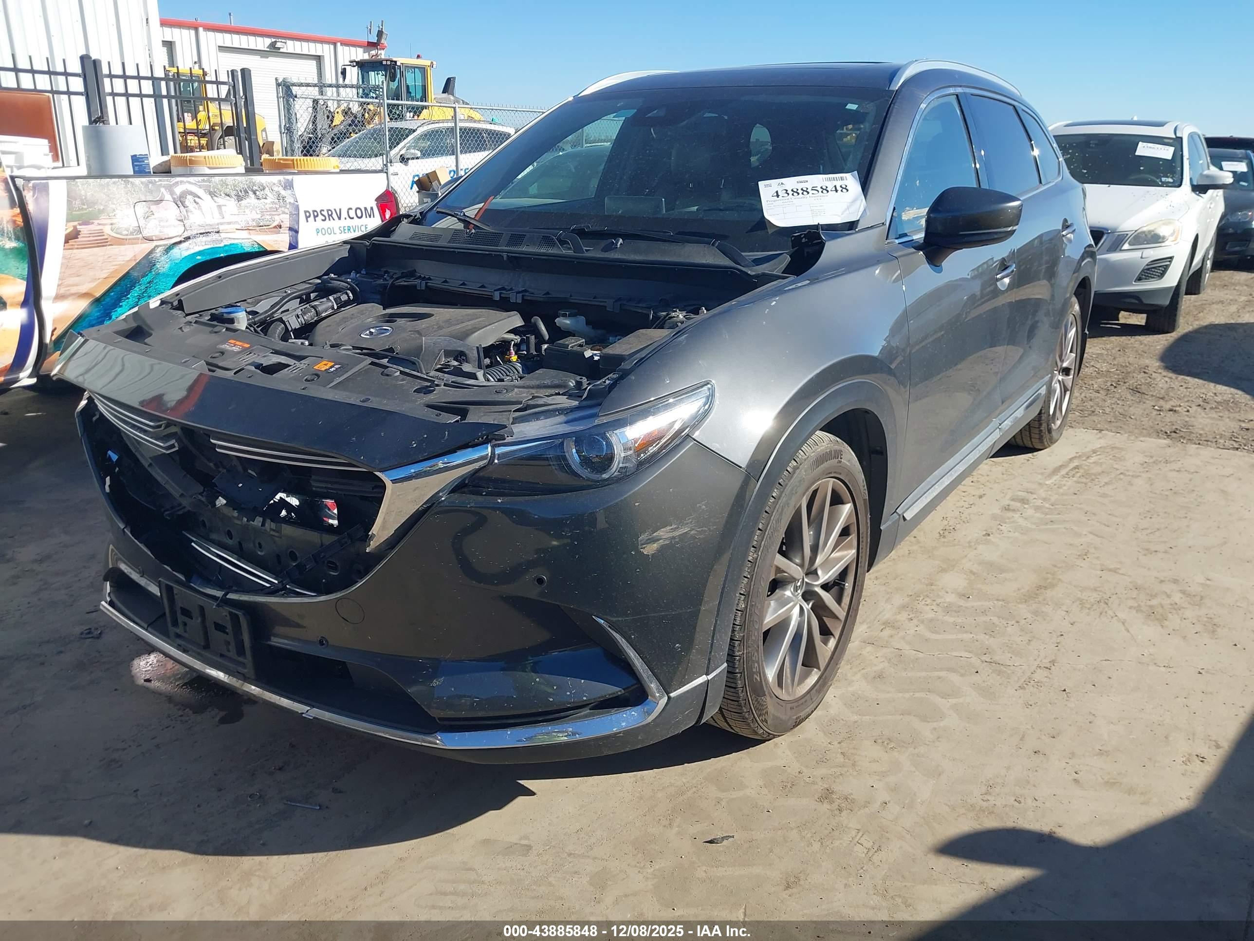 MAZDA CX-9 image 2