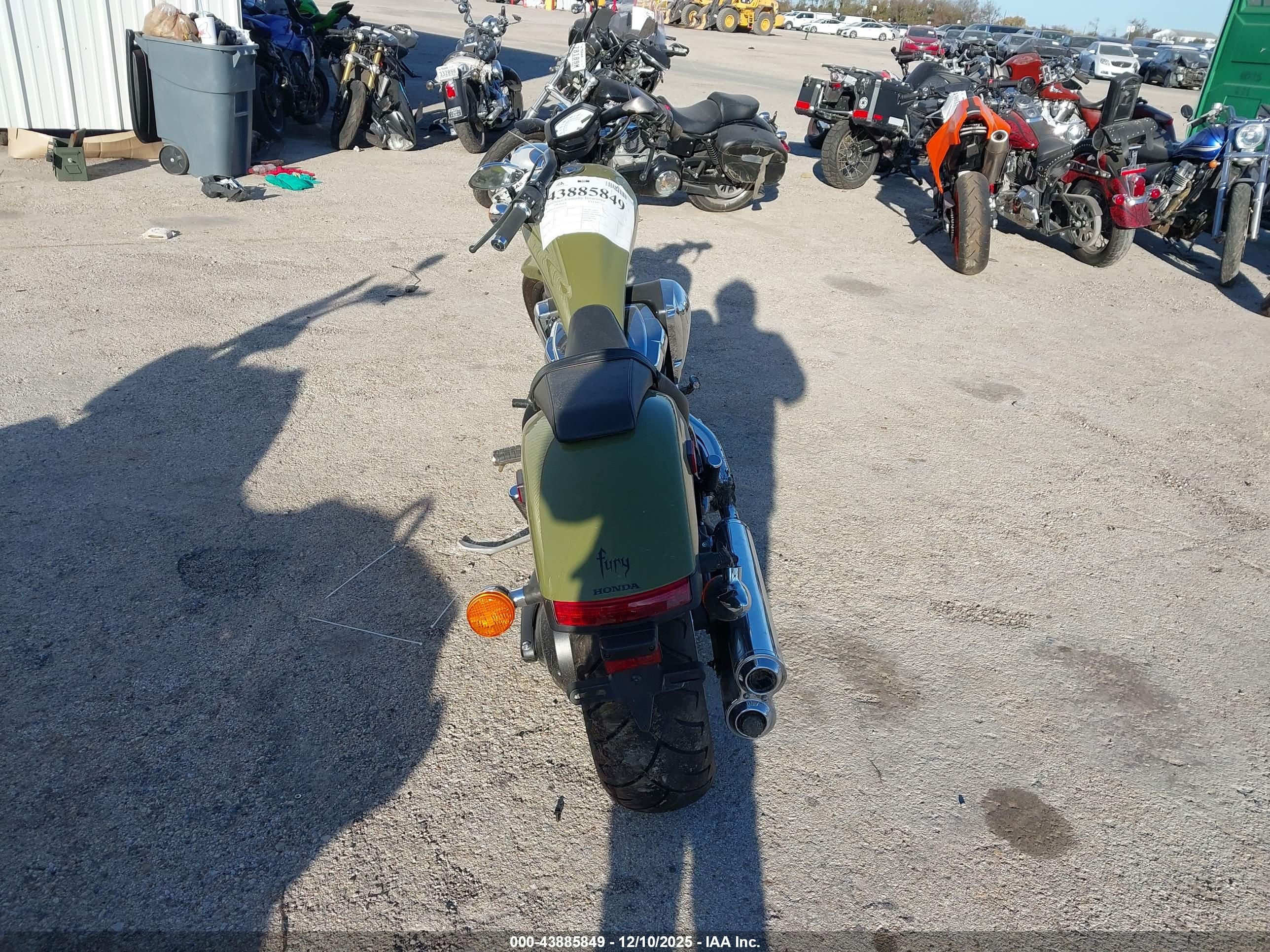 HONDA VT1300 image 6